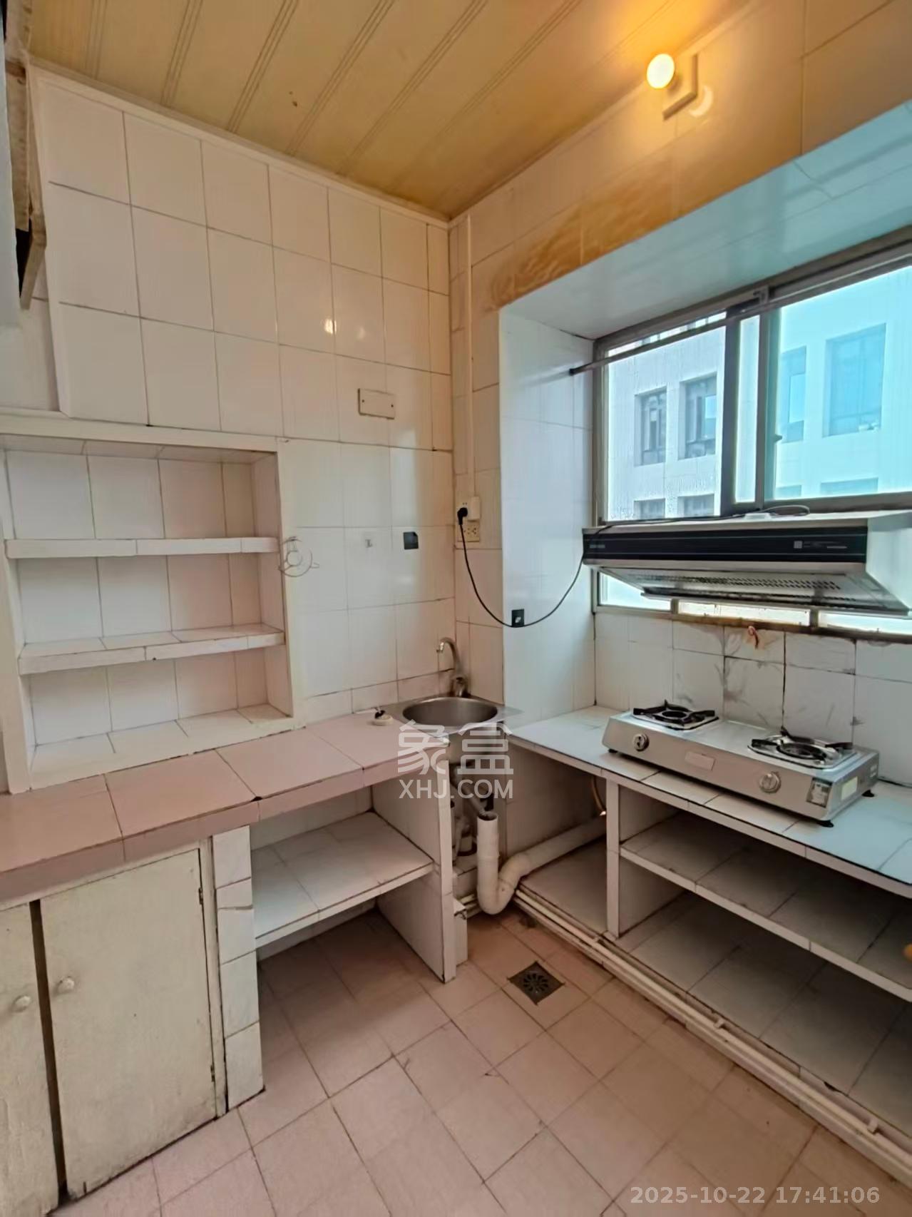 73分局（电信宿舍）  2室2厅1卫    1800.0元/月室内图