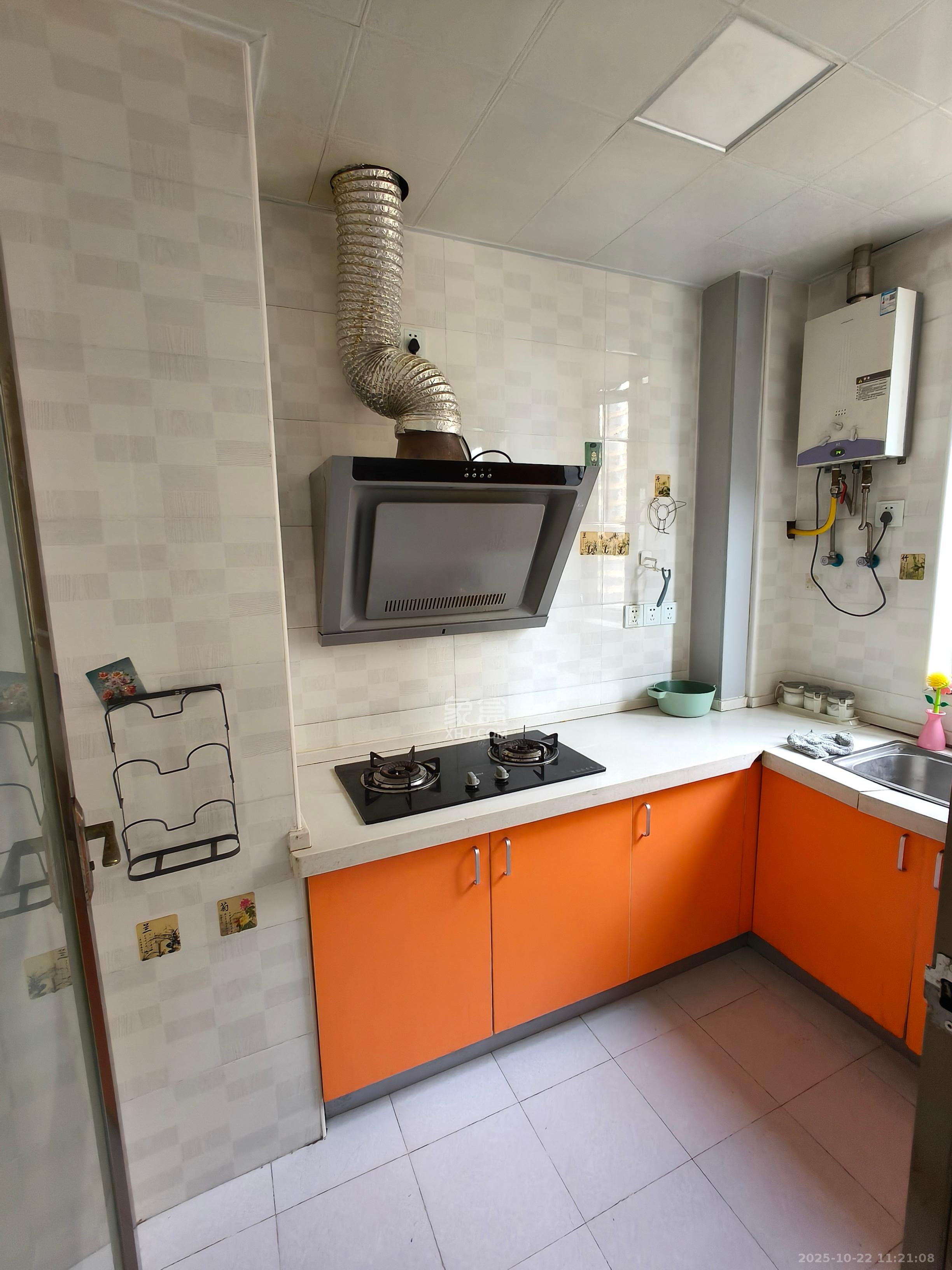 五矿万境水岸三期  2室2厅1卫    2000.0元/月室内图