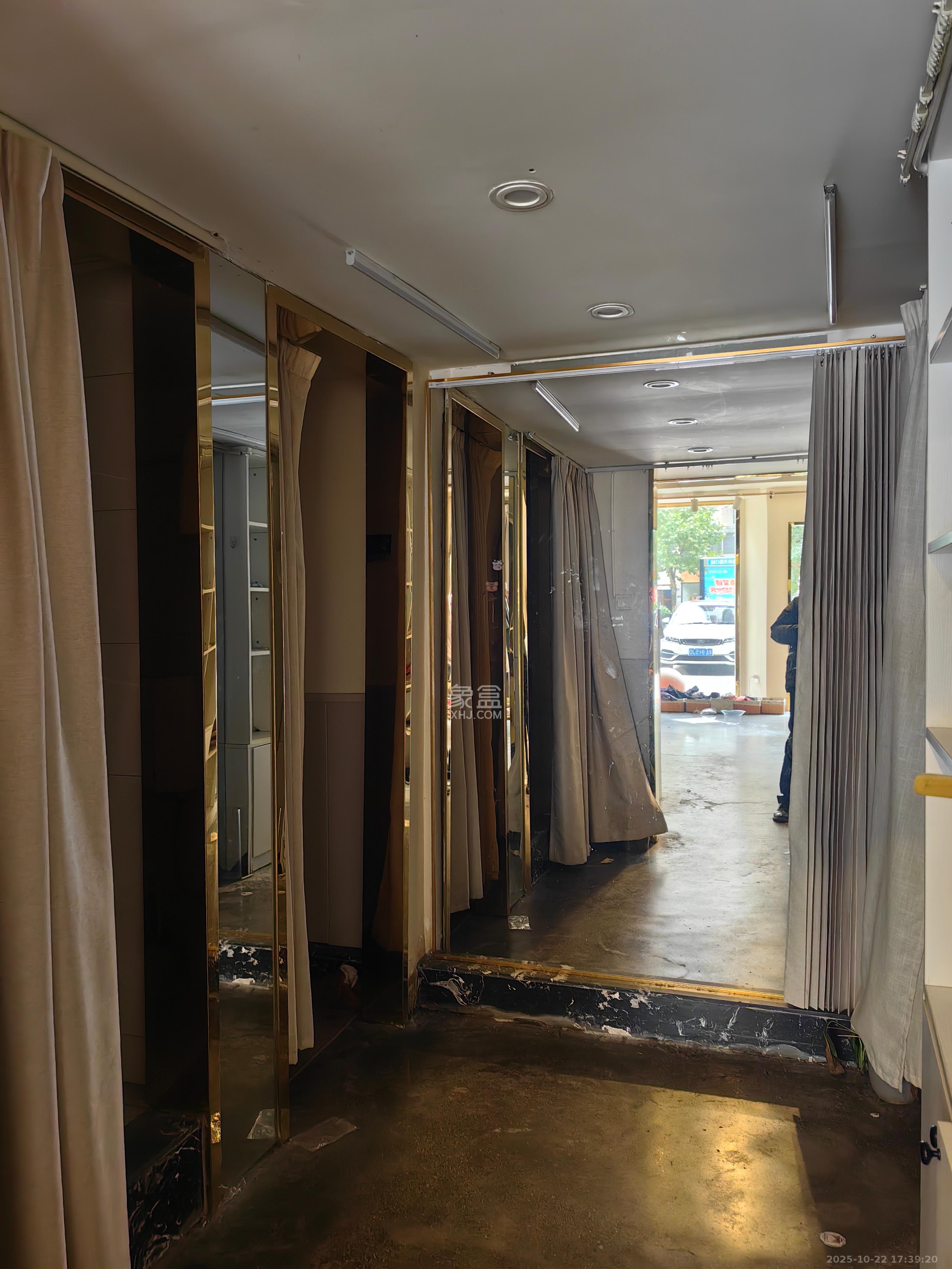 北辰三角洲E6区   40.0㎡      5500.0元/月室内图