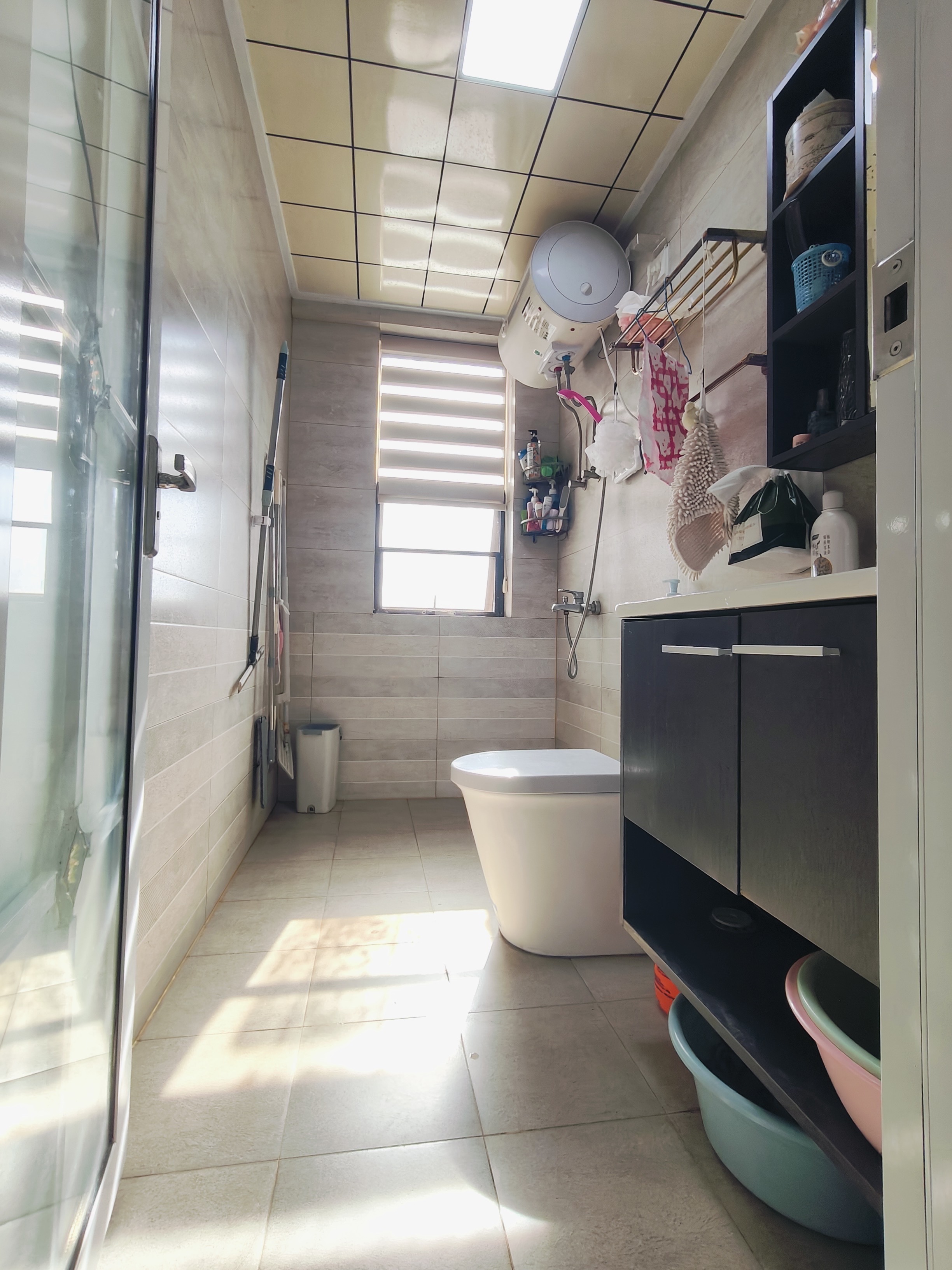 国贸城市花园  1室1厅1卫    95.0万客厅