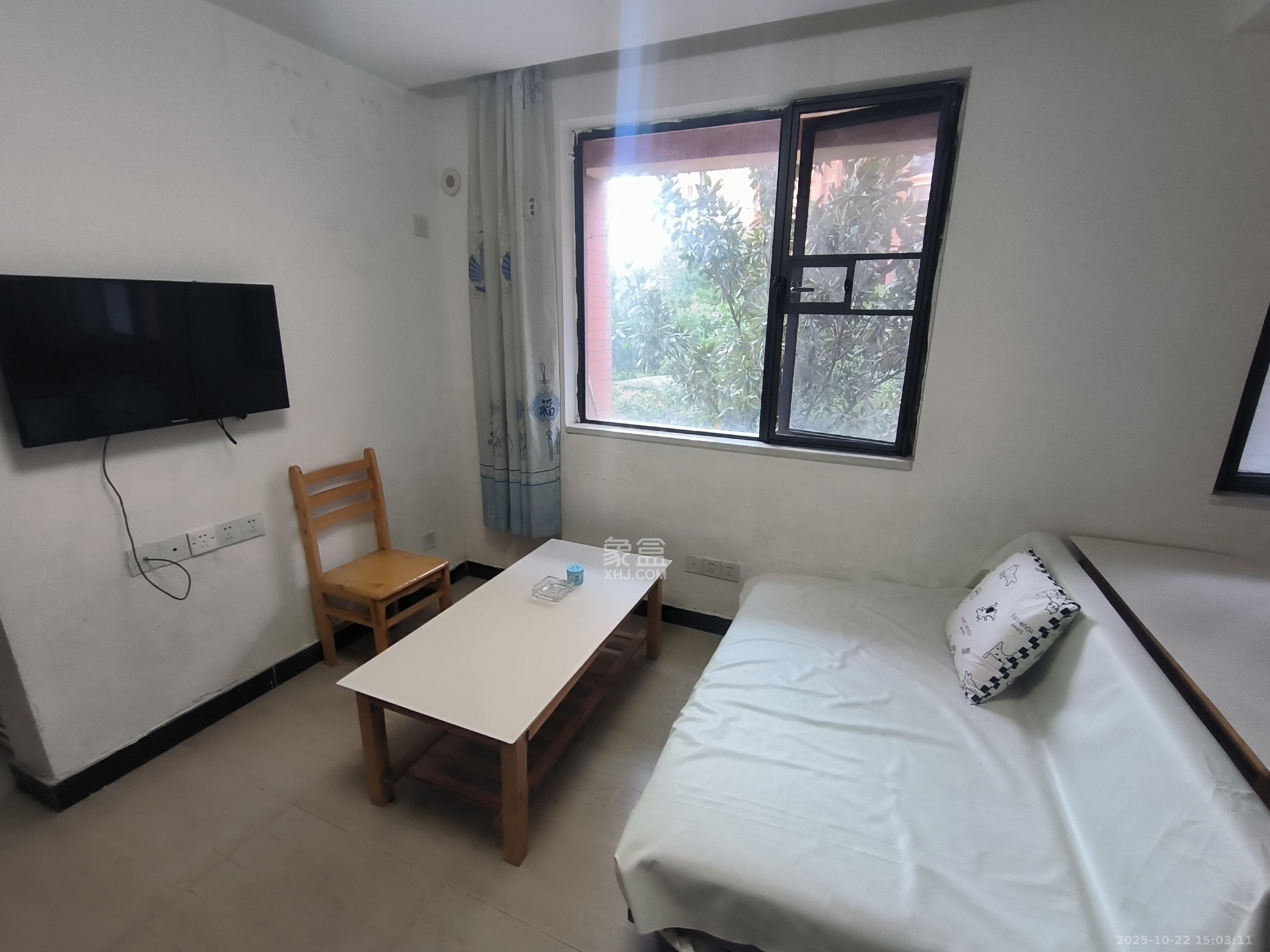 华雅林语苑  1室1厅1卫    1400.0元/月室内图