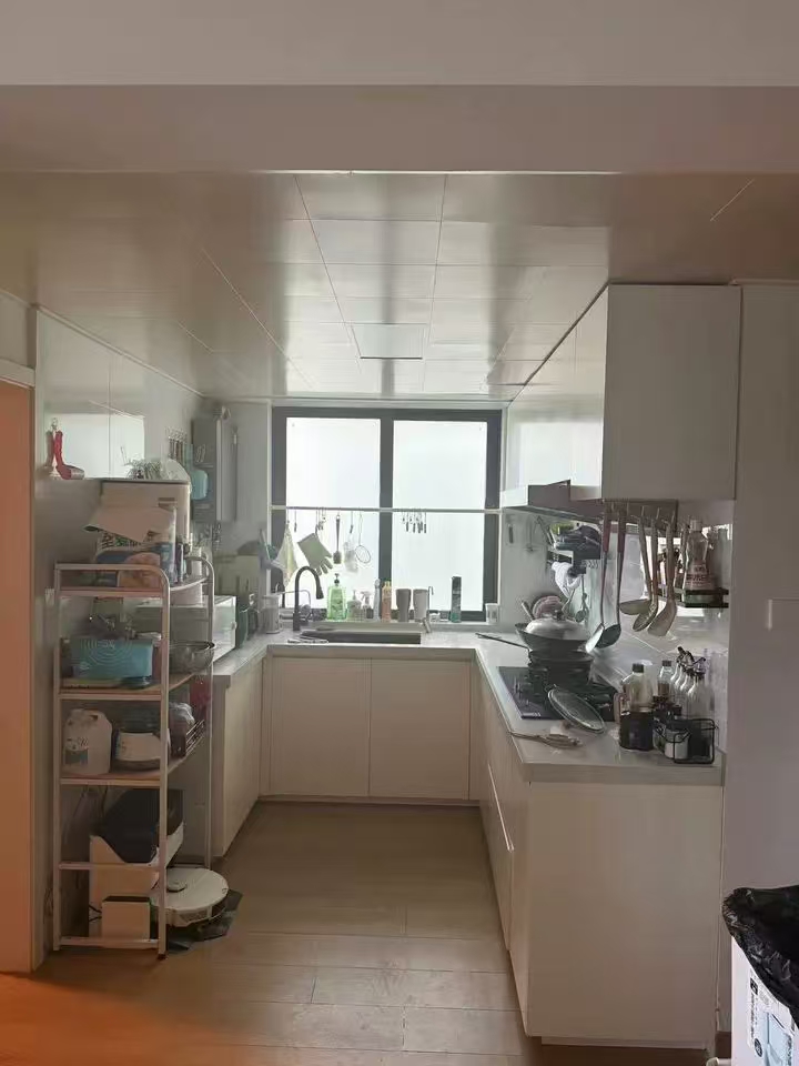 金盘广场 3室2厅2卫 153.09万 金盘广场 3室2厅2卫 153.09万室内图