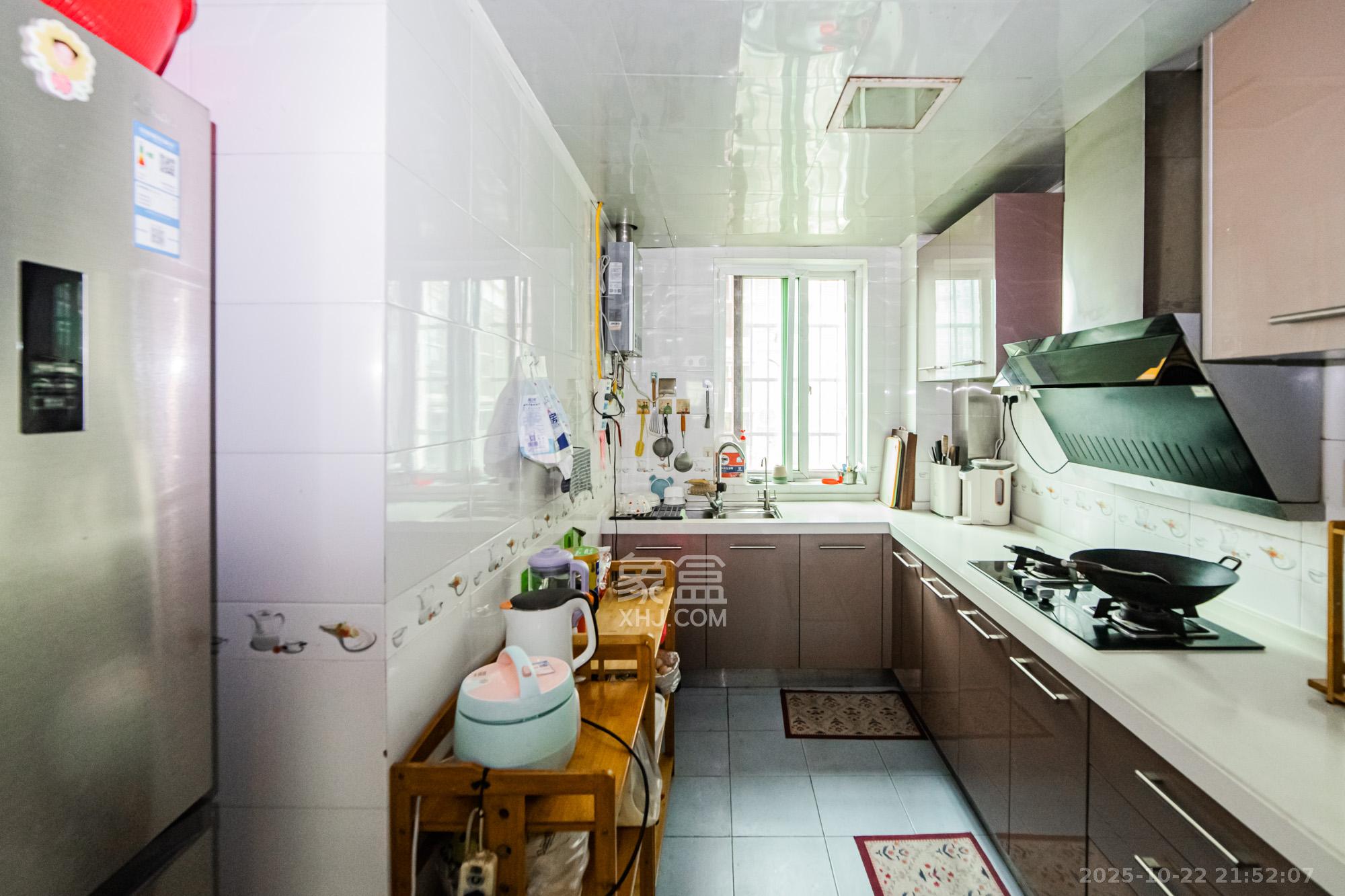 恒鑫澜北湾  3室2厅2卫    85.0万厨房