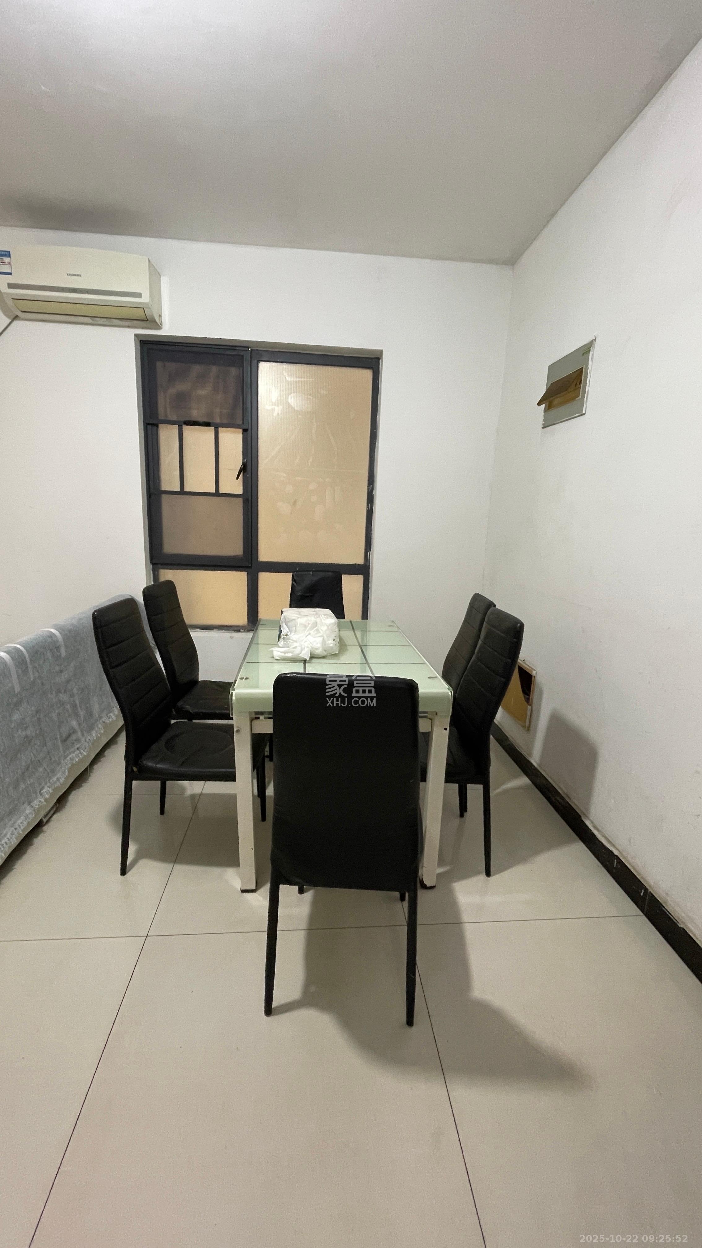 中国铁建国际城二期  3室1厅1卫    1500.0元/月室内图