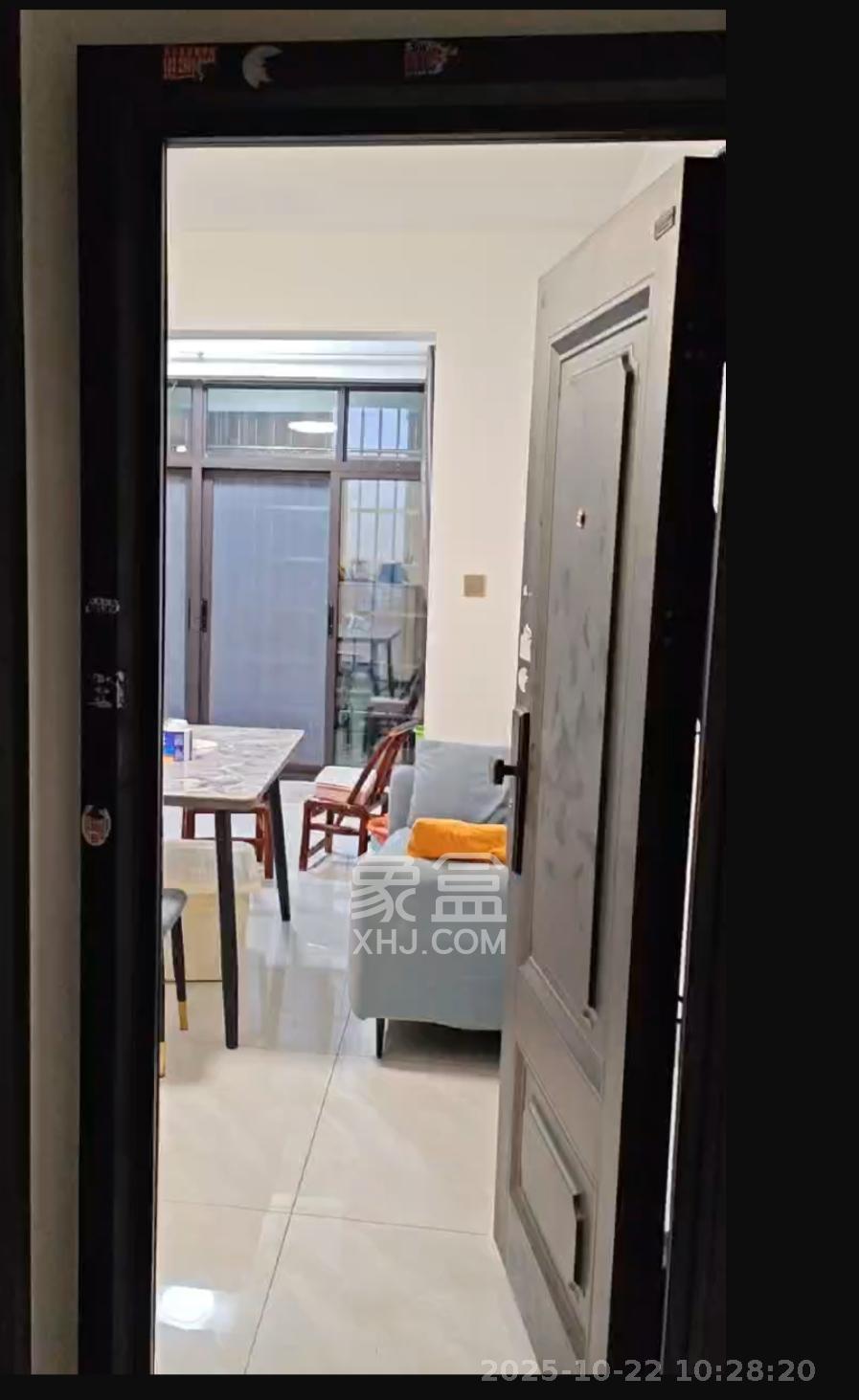 和润园三期  1室1厅1卫    1500.0元/月室内图