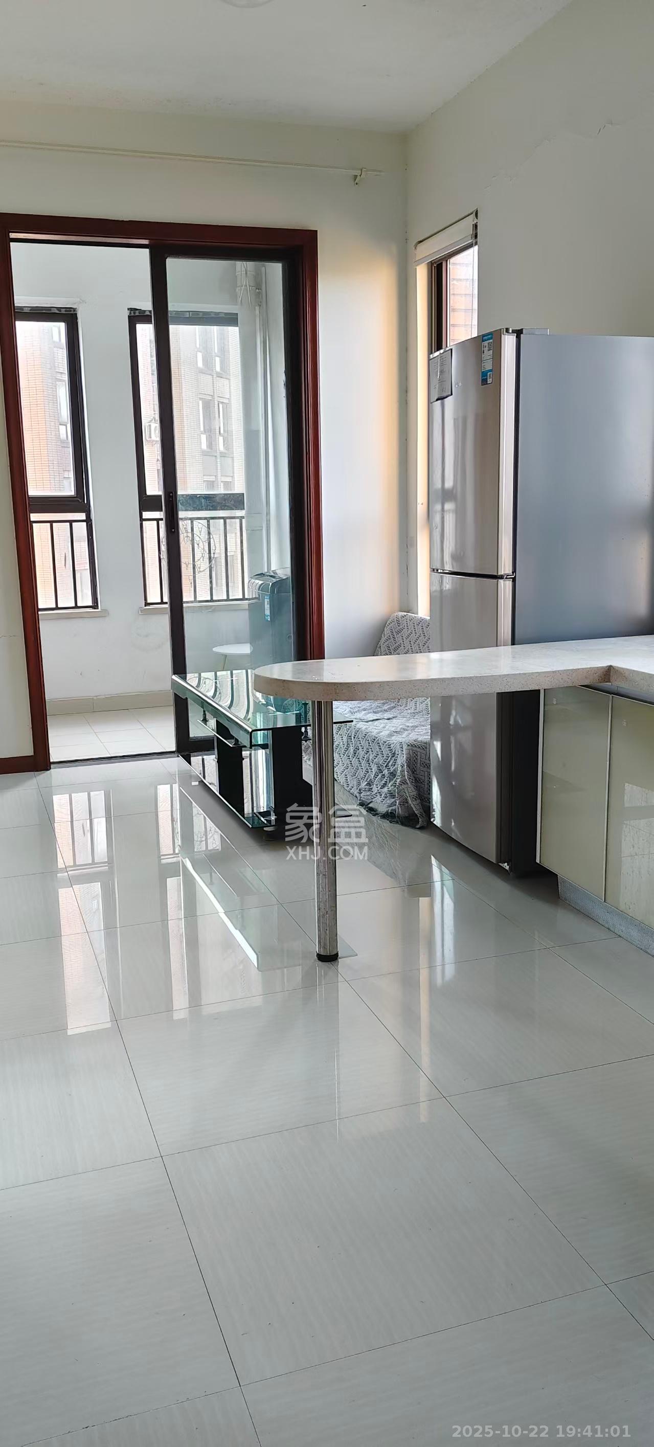 听香水榭 1室1厅1卫 1600.0元/月 听香水榭 1室1厅1卫 1600.0元/月室内图