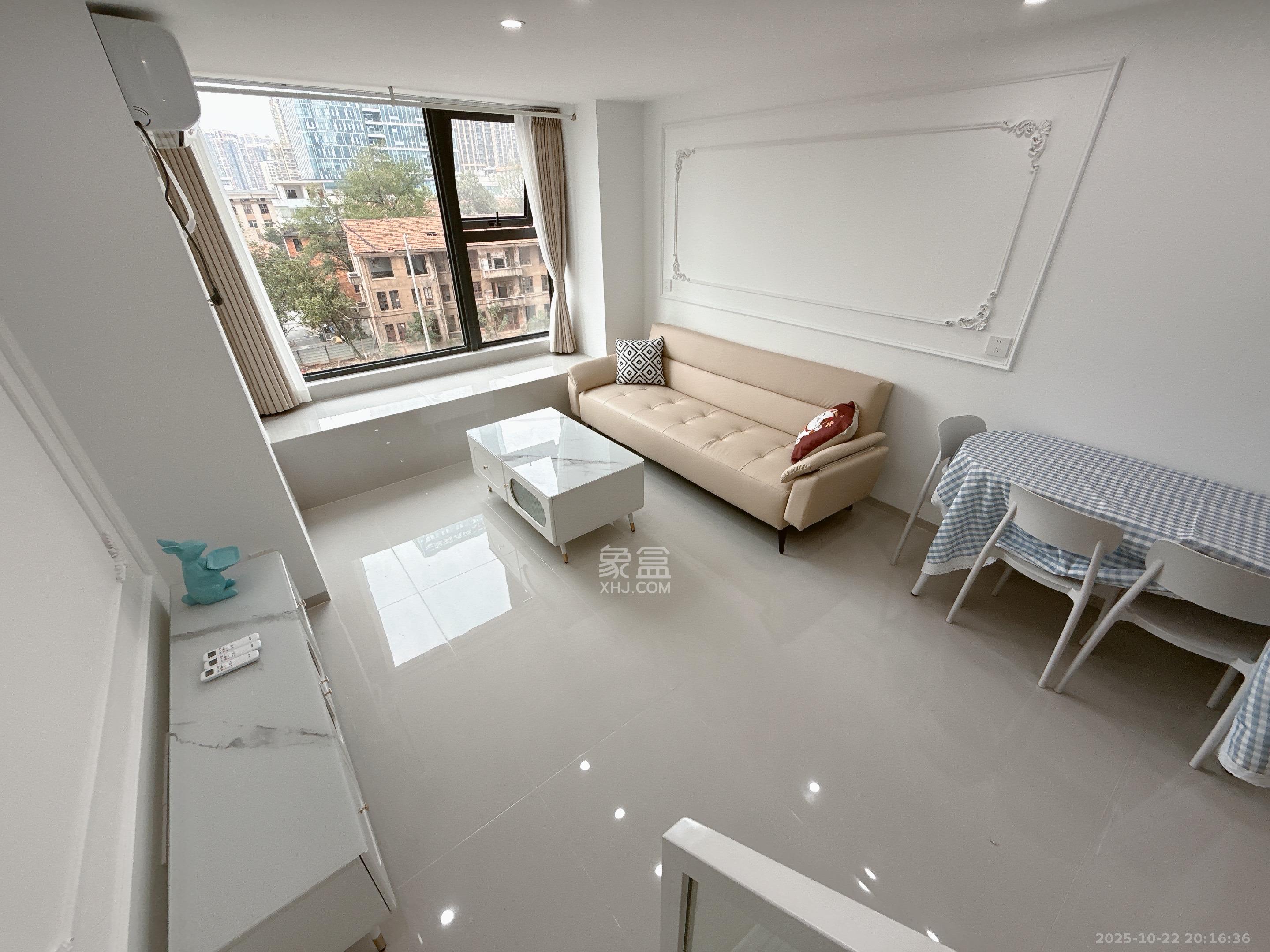 建发养云 2室1厅1卫 2700.0元/月 建发养云 2室1厅1卫 2700.0元/月室内图