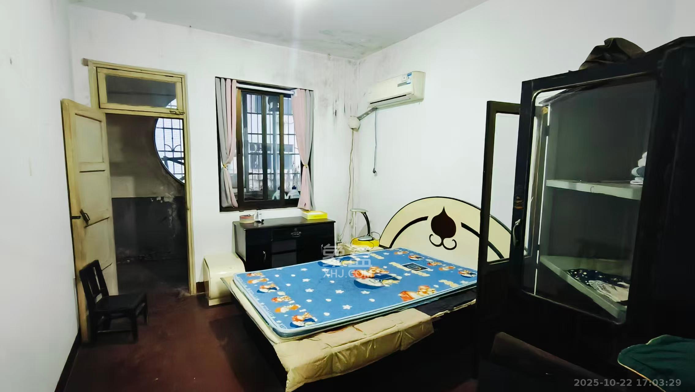 英才园二片  3室2厅1卫    1900.0元/月室内图