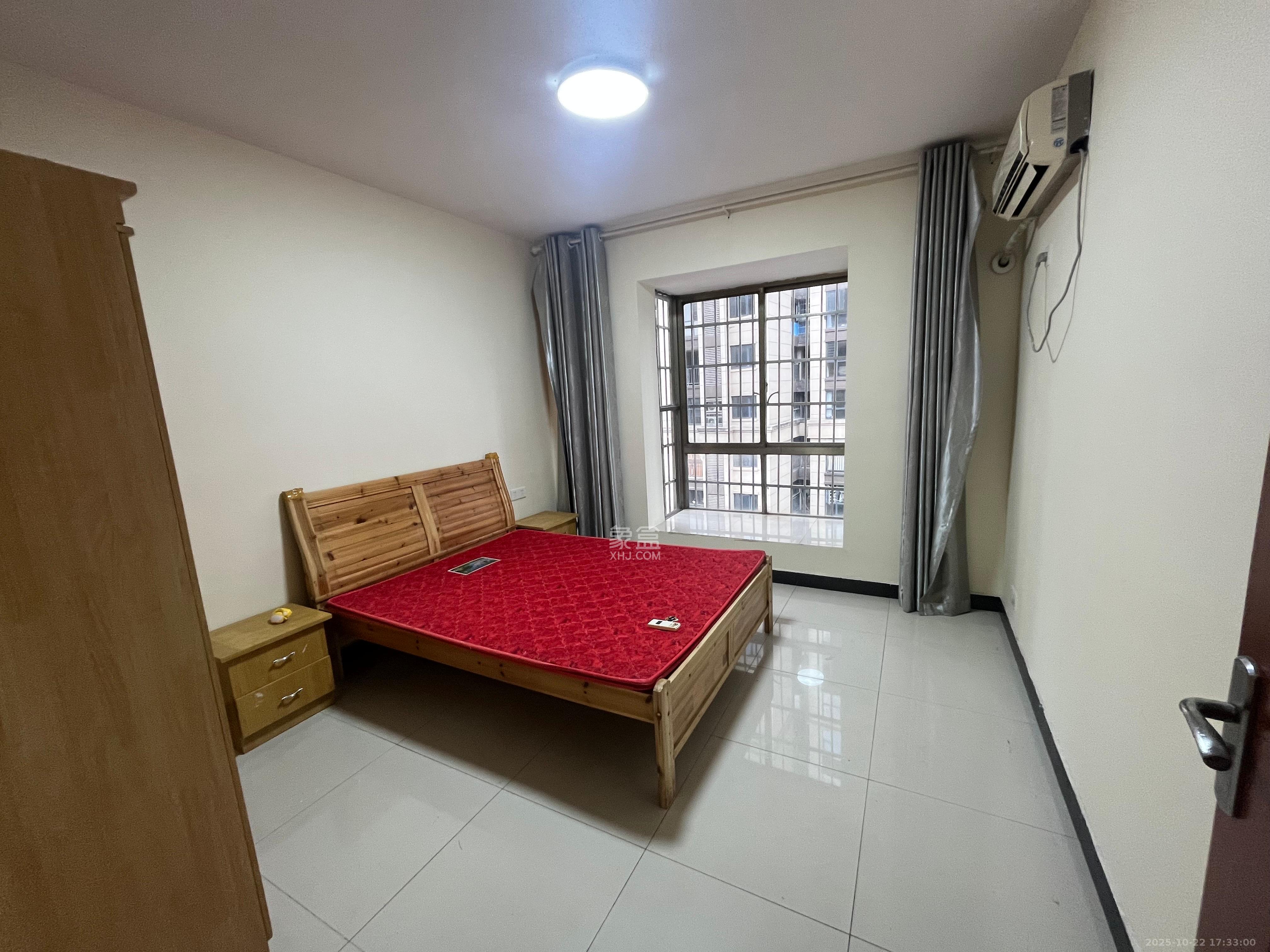 金峰小区北院(七里营社区)  3室2厅2卫    1900.0元/月 金峰小区北院(七里营社区)  3室2厅2卫    1900.0元/月室内图