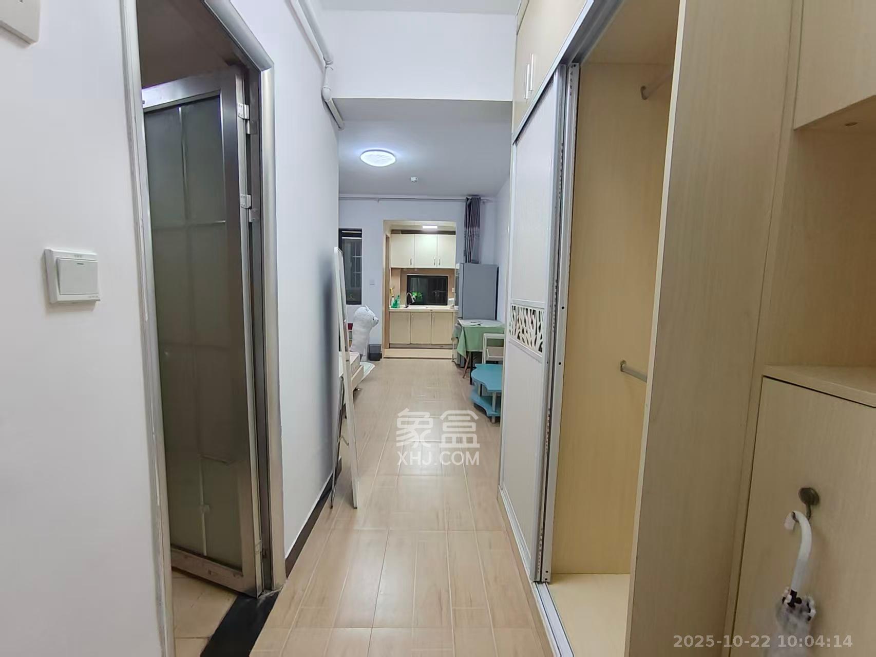 上峰苑（兰亭玥岛）  1室1厅1卫    1500.0元/月室内图