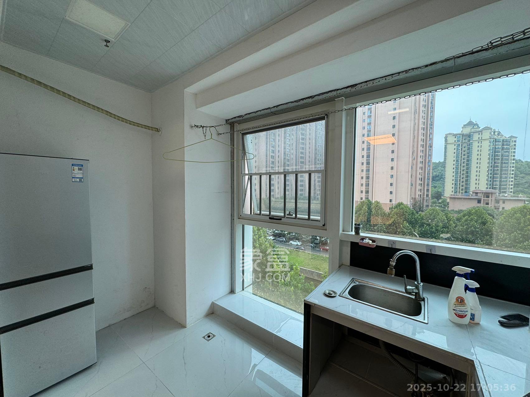 中建嘉和城  1室1厅1卫    1450.0元/月 中建嘉和城  1室1厅1卫    1450.0元/月室内图1