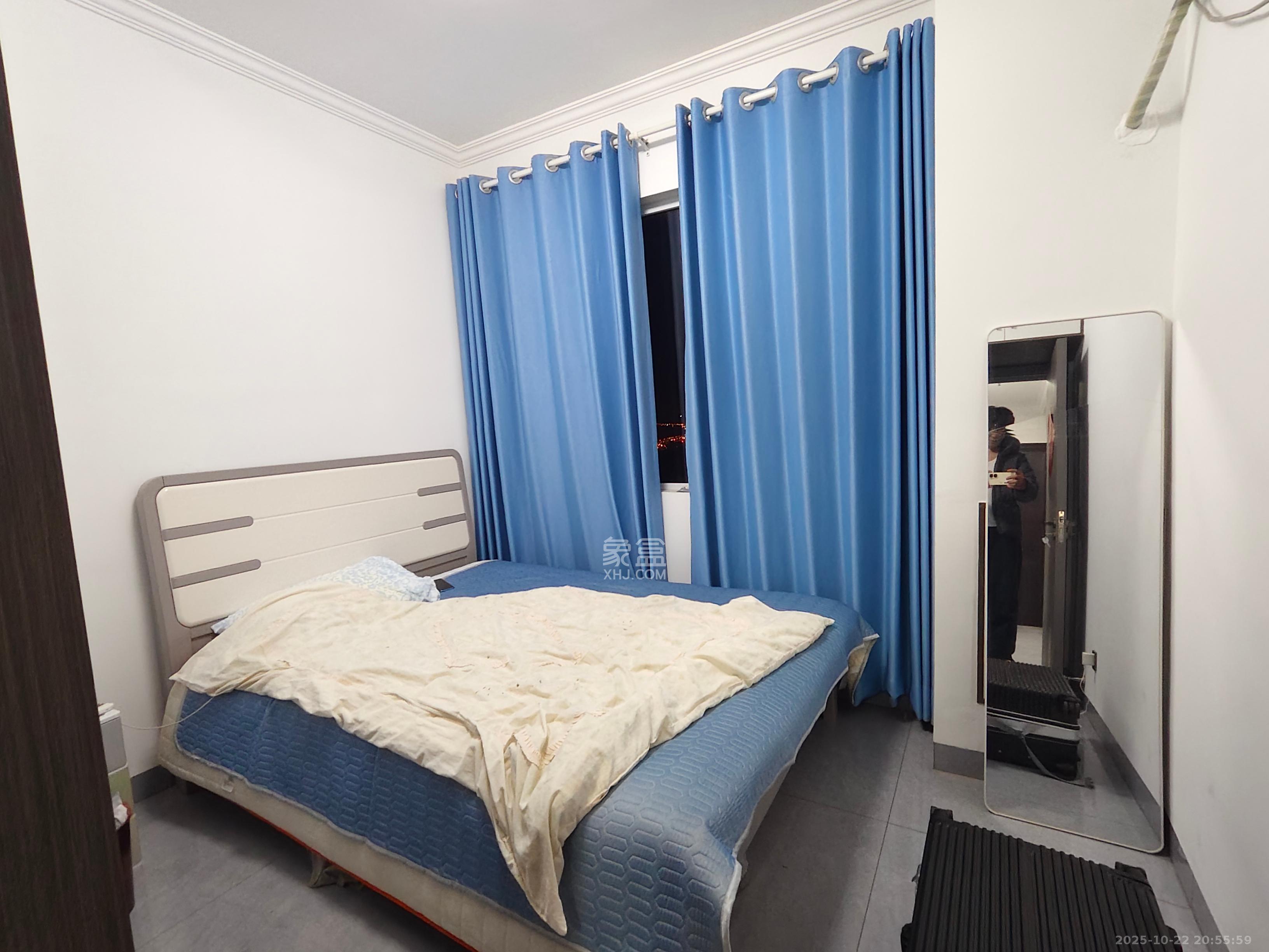 洋湖春园  1室1厅1卫    1600.0元/月 洋湖春园  1室1厅1卫    1600.0元/月室内图