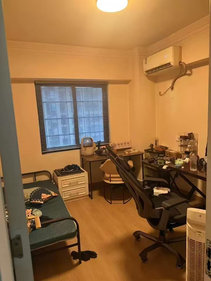 金盘广场 3室2厅2卫 153.09万 金盘广场 3室2厅2卫 153.09万室内图