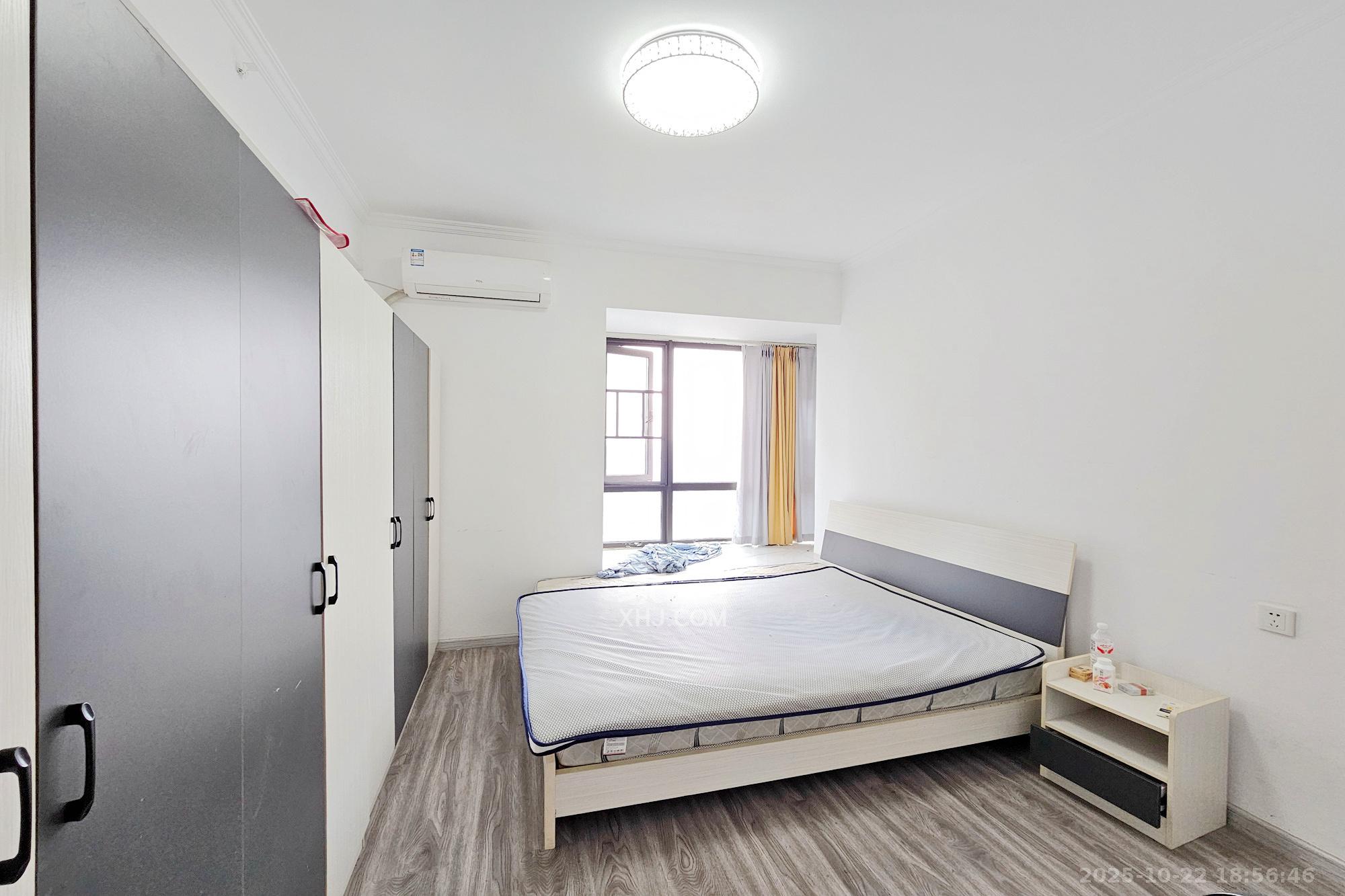 明昇壹城（明昇时代广场）二期  4室2厅2卫    172.0万卧室