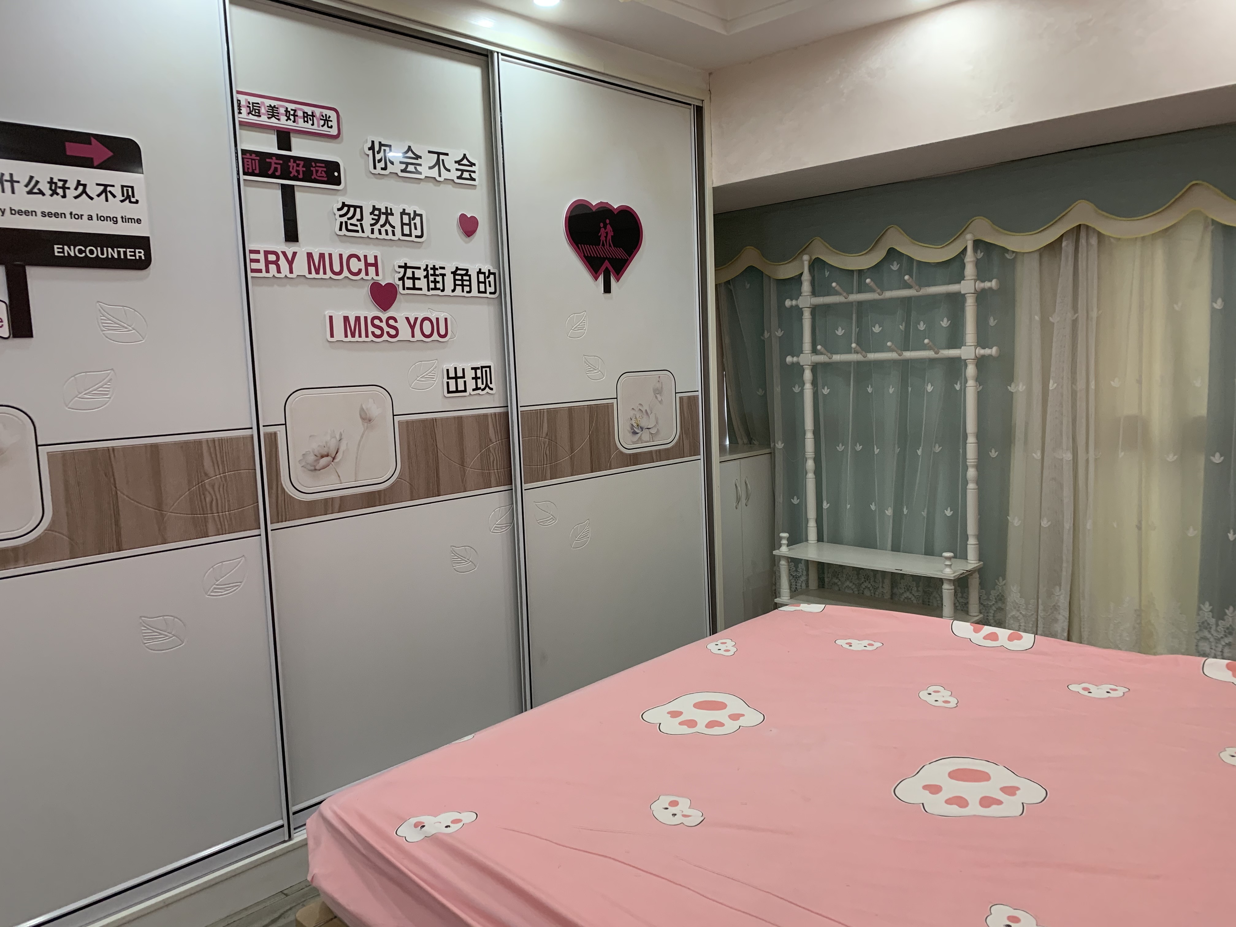 金钟大雁城 1室0厅0卫 1700.0元/月 金钟大雁城 1室0厅0卫 1700.0元/月室内图