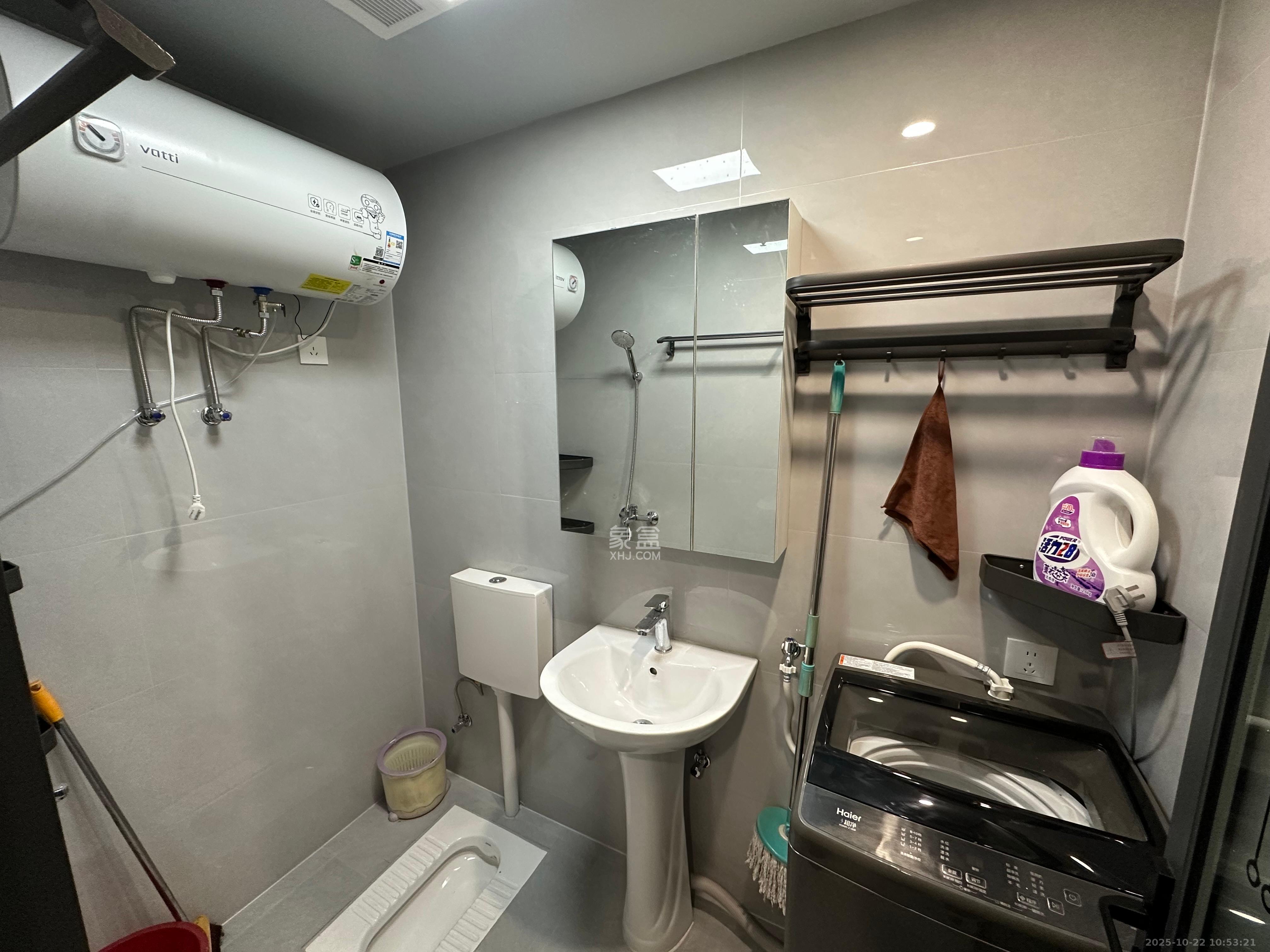 碧桂园印象  1室1厅1卫    1100.0元/月室内图