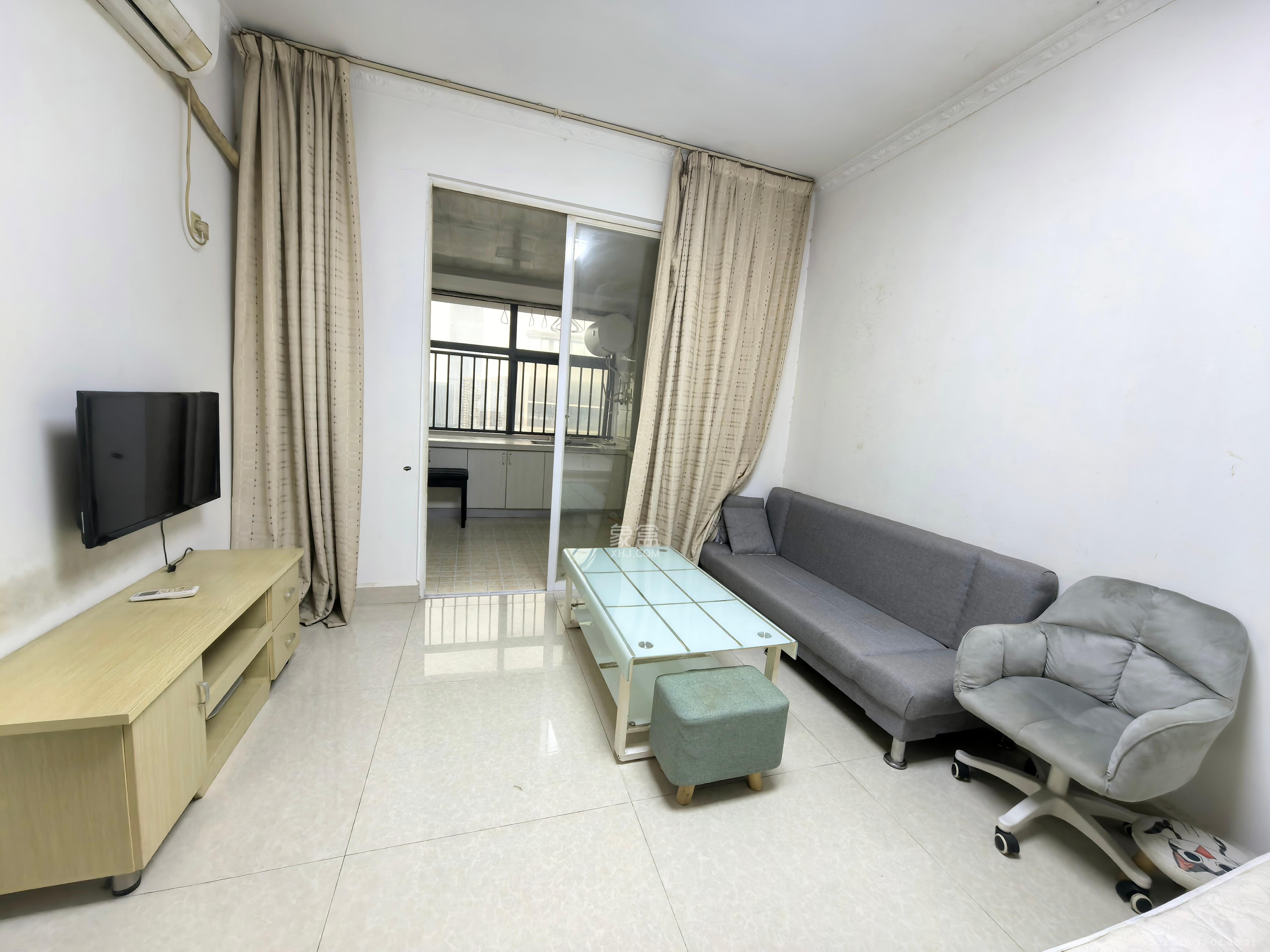 蓝湾国际广场  1室1厅1卫    1600.0元/月室内图