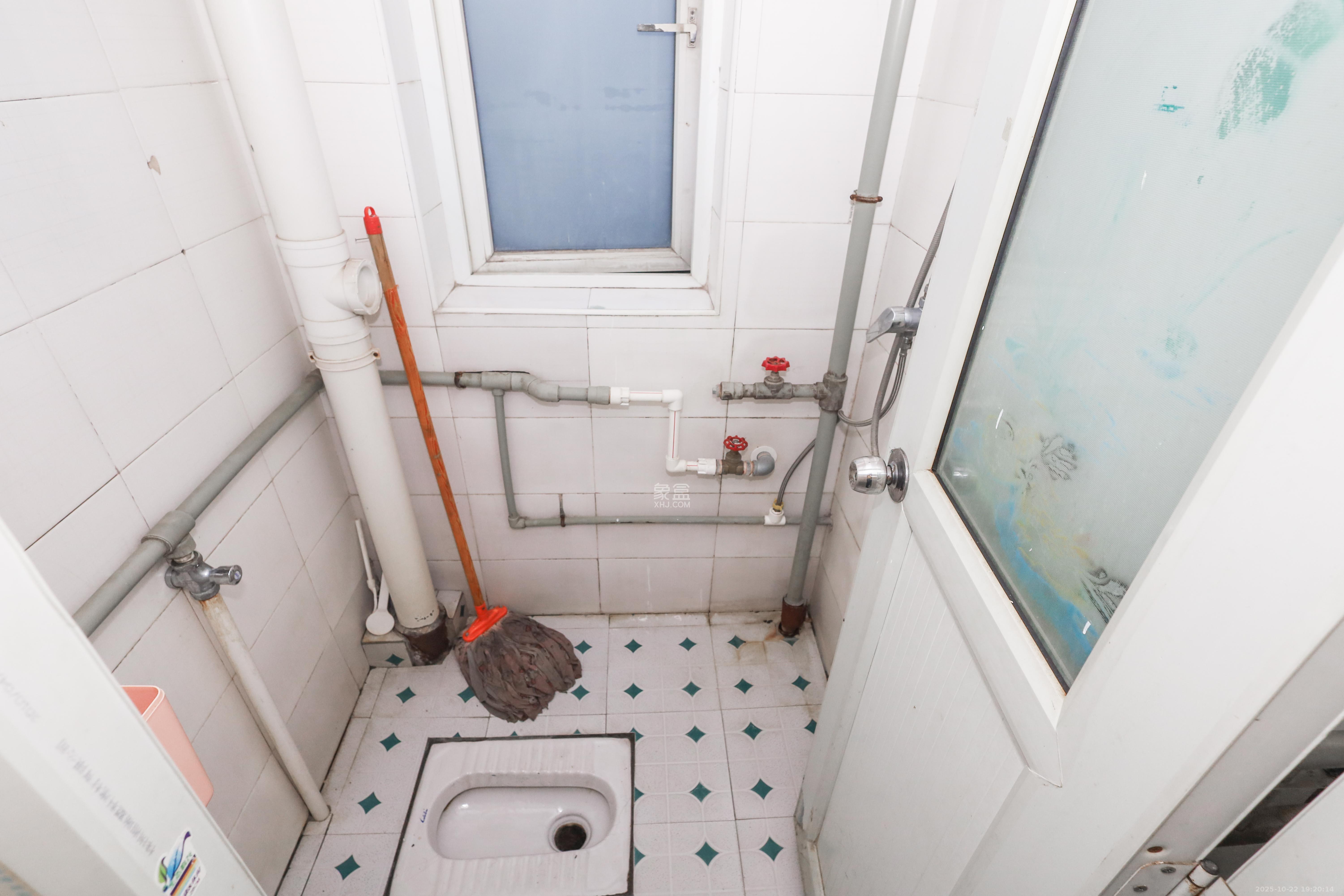 桔洲新苑（桔洲印象）  2室2厅1卫    52.0万卫生间