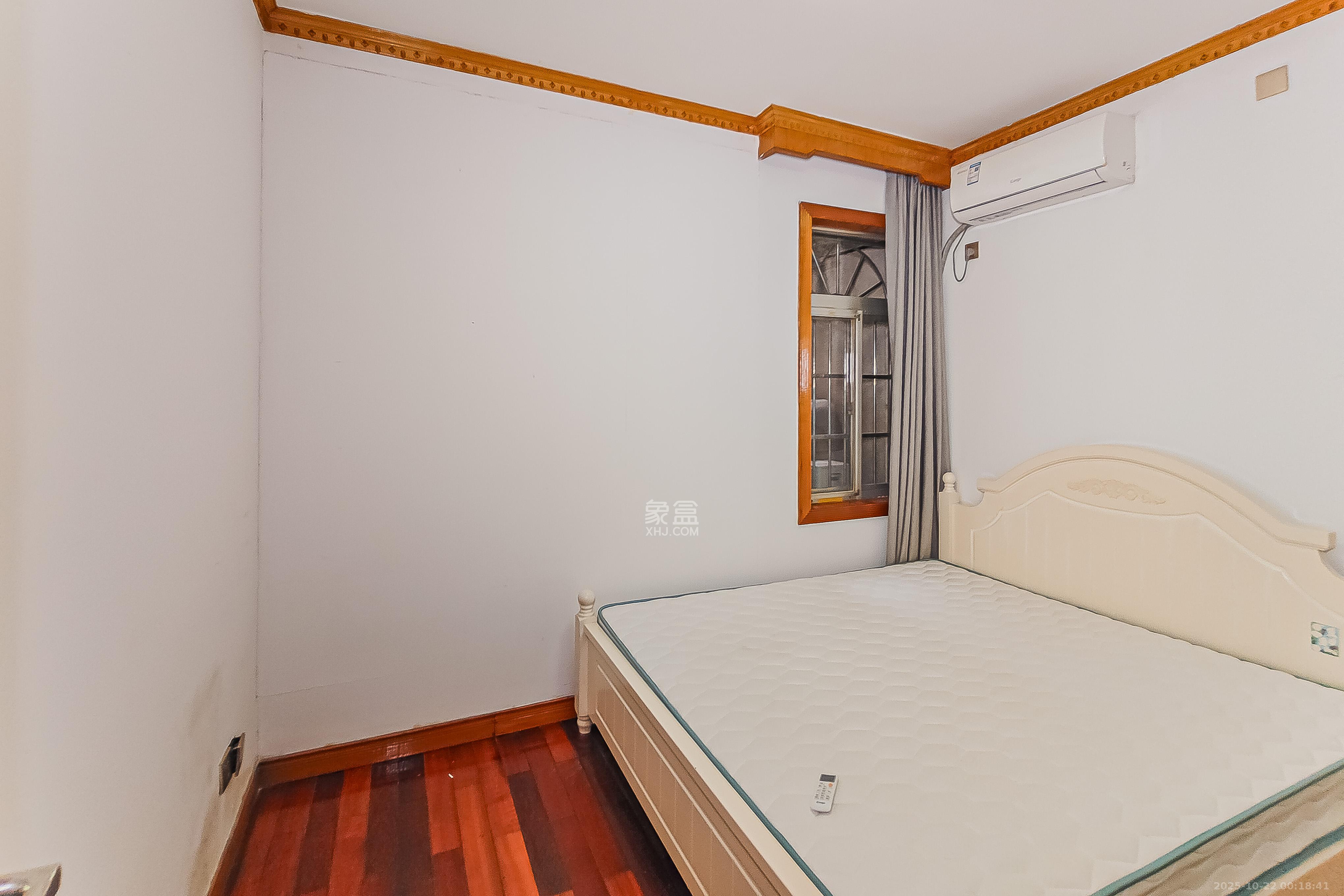 化工设计院  3室2厅1卫    80.0万卧室