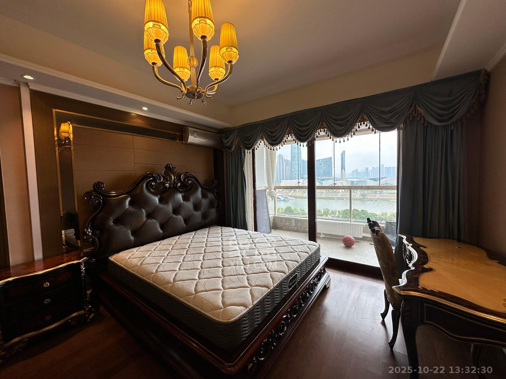 恒大御景半岛湘江苑（恒大御景半岛一期）  3室2厅2卫    7000.0元/月室内图