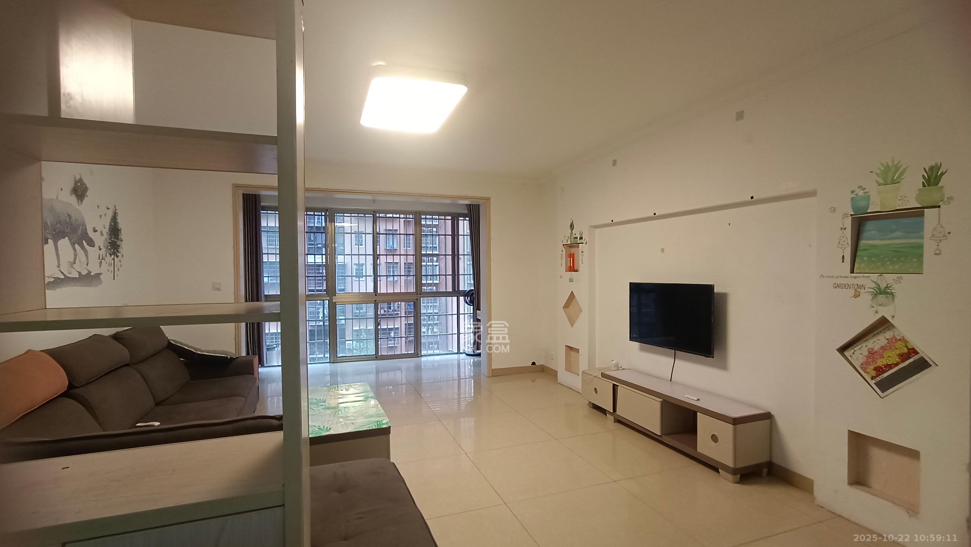 星城新宇月雅苑（月塘小区）  3室2厅2卫    2300.0元/月室内图