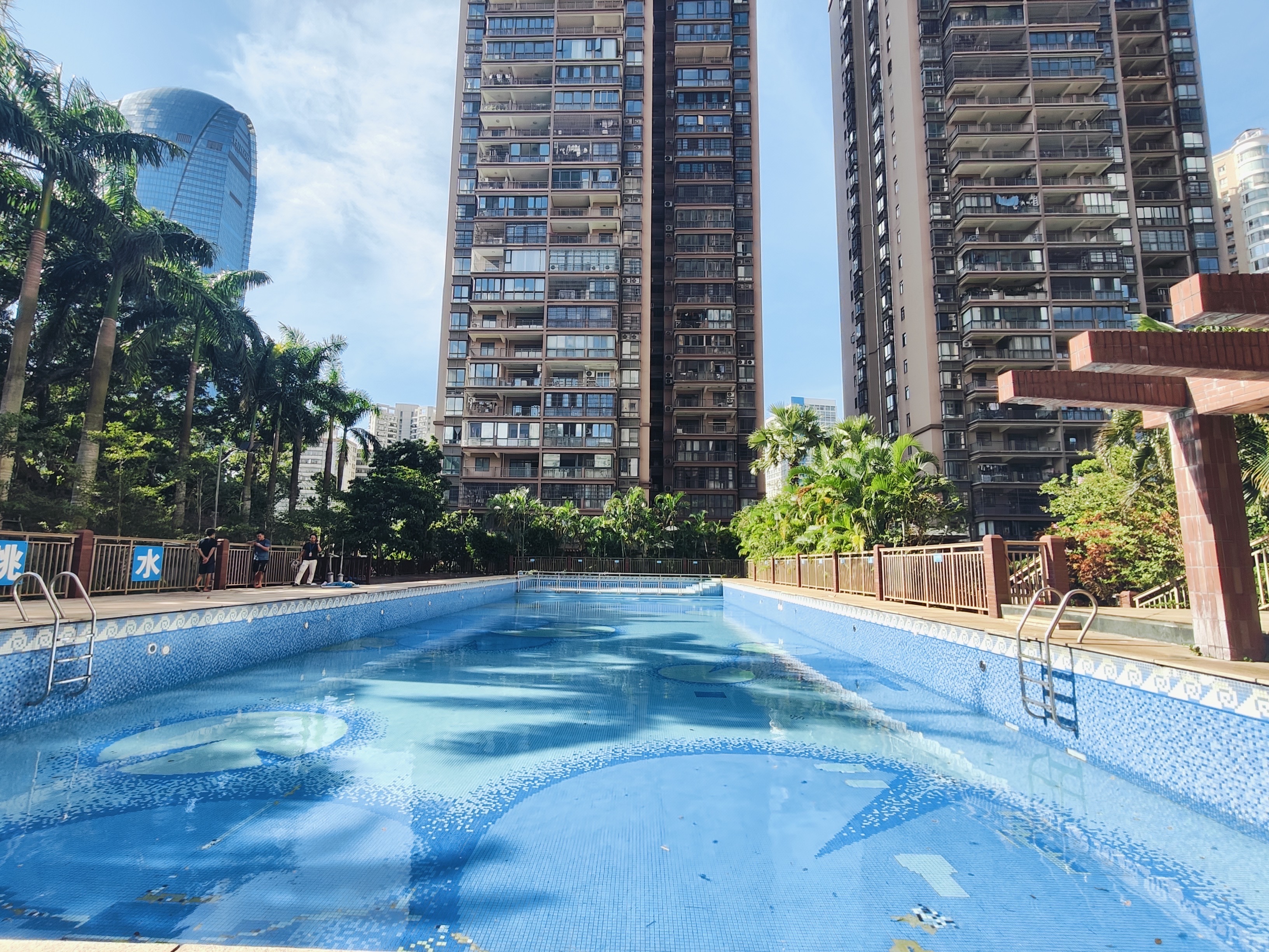 国贸城市花园 1室1厅1卫 95.0万 国贸城市花园 1室1厅1卫 95.0万客厅