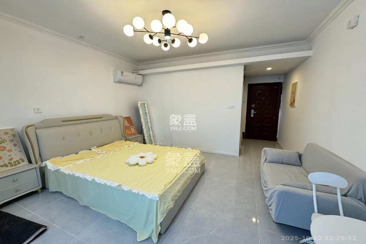 青和上座(上味舫大厦) 1室1厅1卫 2200.0元/月 青和上座(上味舫大厦) 1室1厅1卫 2200.0元/月室内图