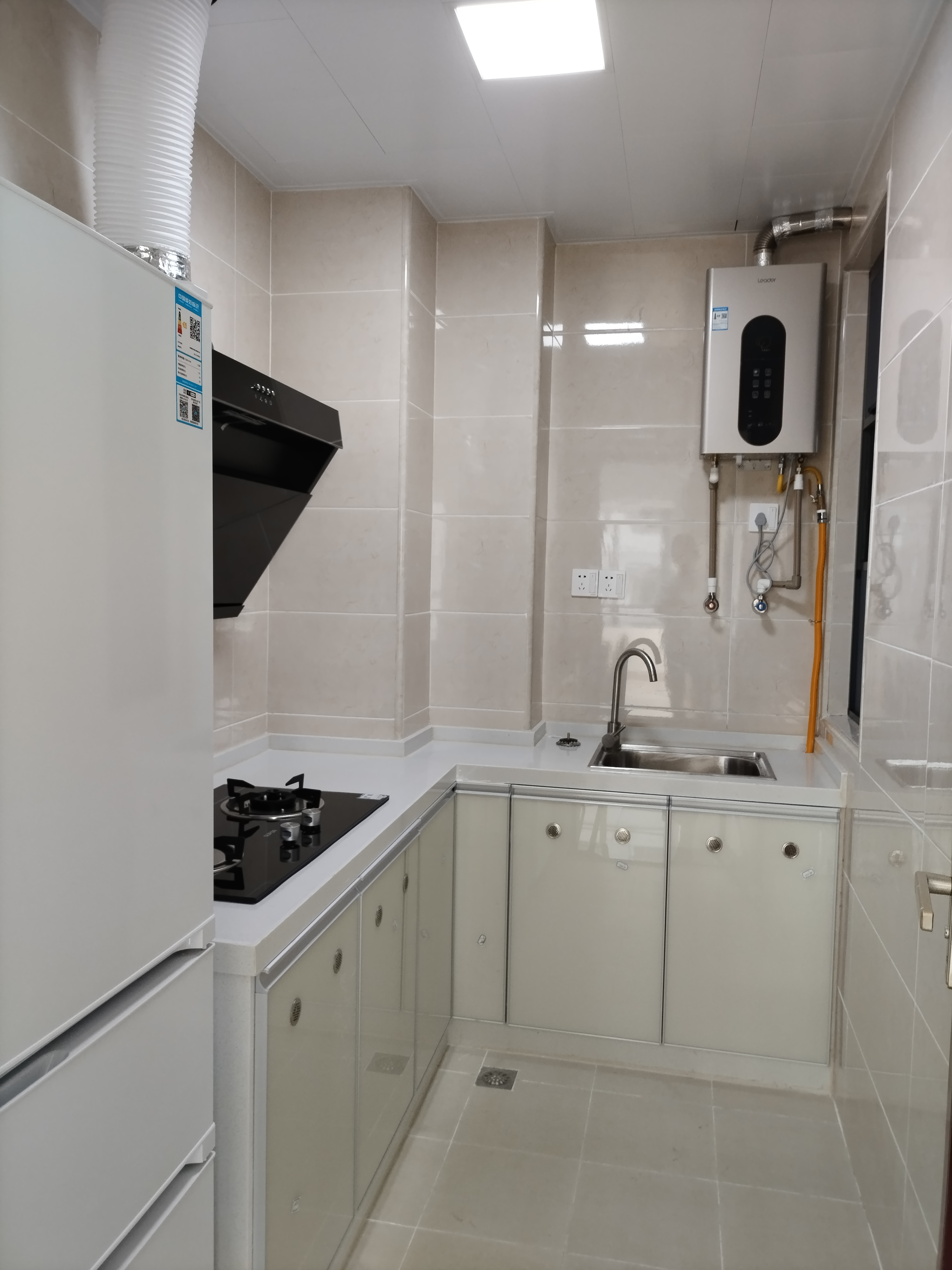 坡巷雅苑  4室2厅2卫    3800.0元/月 坡巷雅苑  4室2厅2卫    3800.0元/月户型图