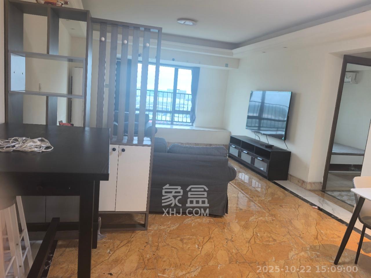 碧桂园南城首府（东宸林海）  3室2厅2卫    2200.0元/月