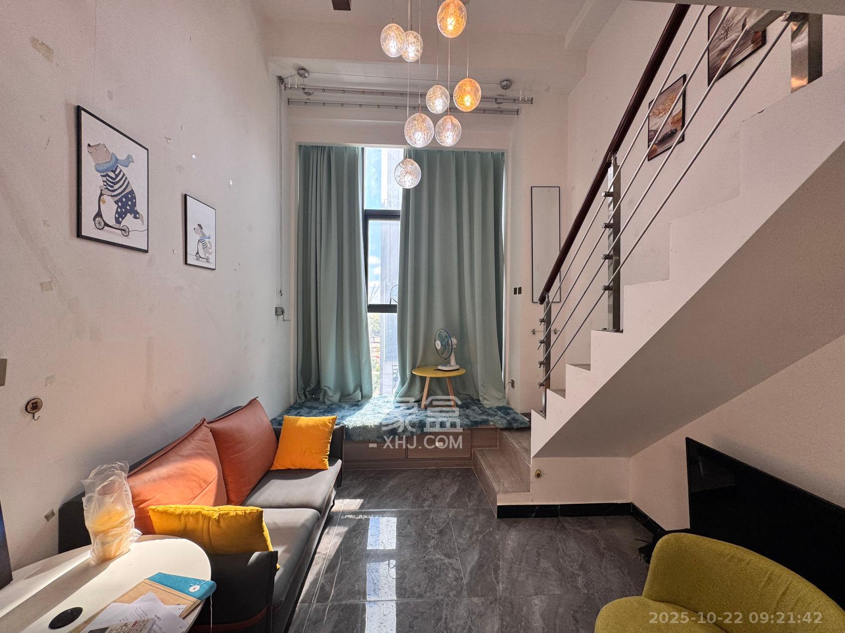 裕天国际商汇中心  1室1厅1卫    1600.0元/月 裕天国际商汇中心  1室1厅1卫    1600.0元/月