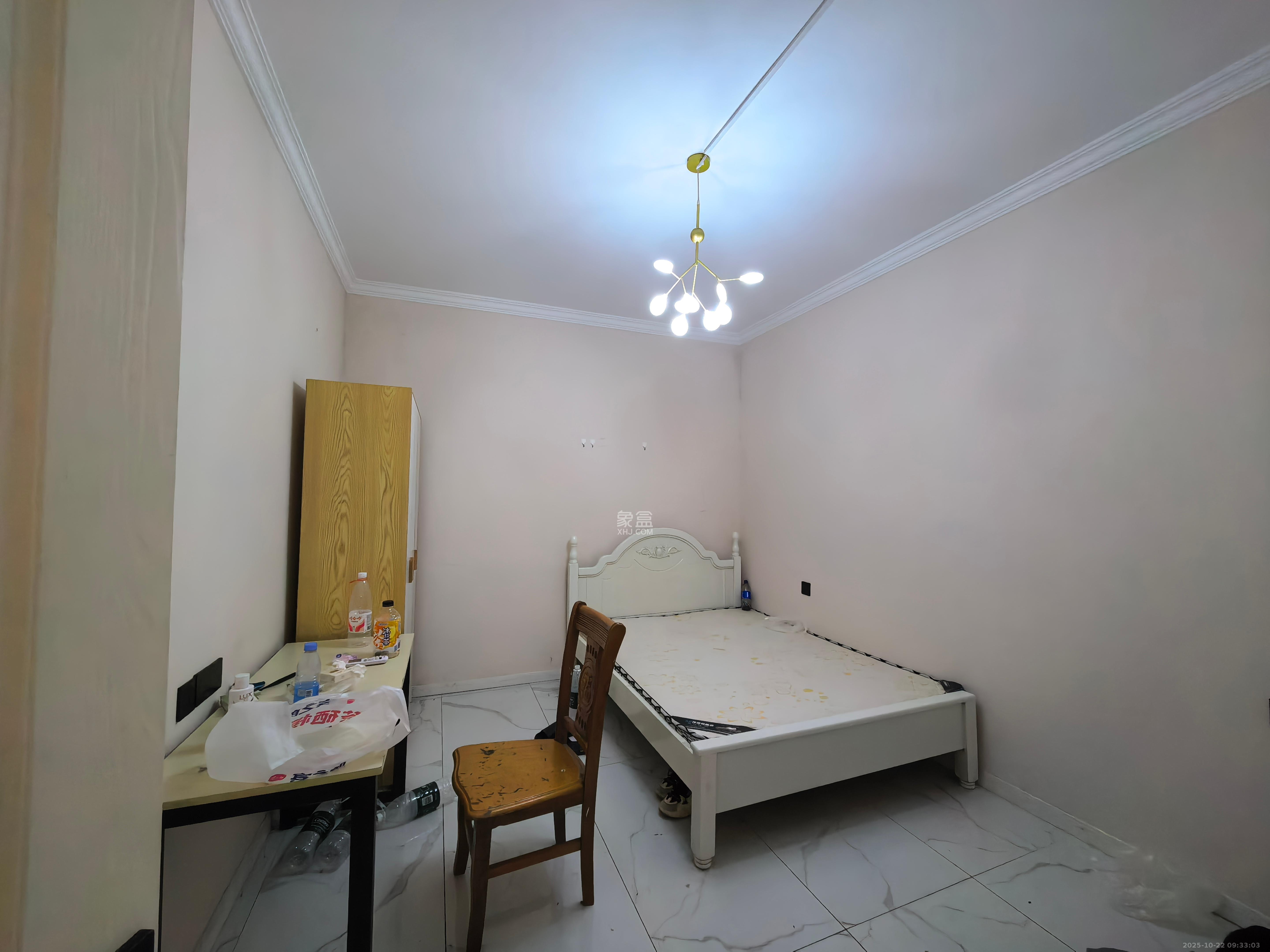 第五工程公司宿舍  3室2厅1卫    1800.0元/月室内图