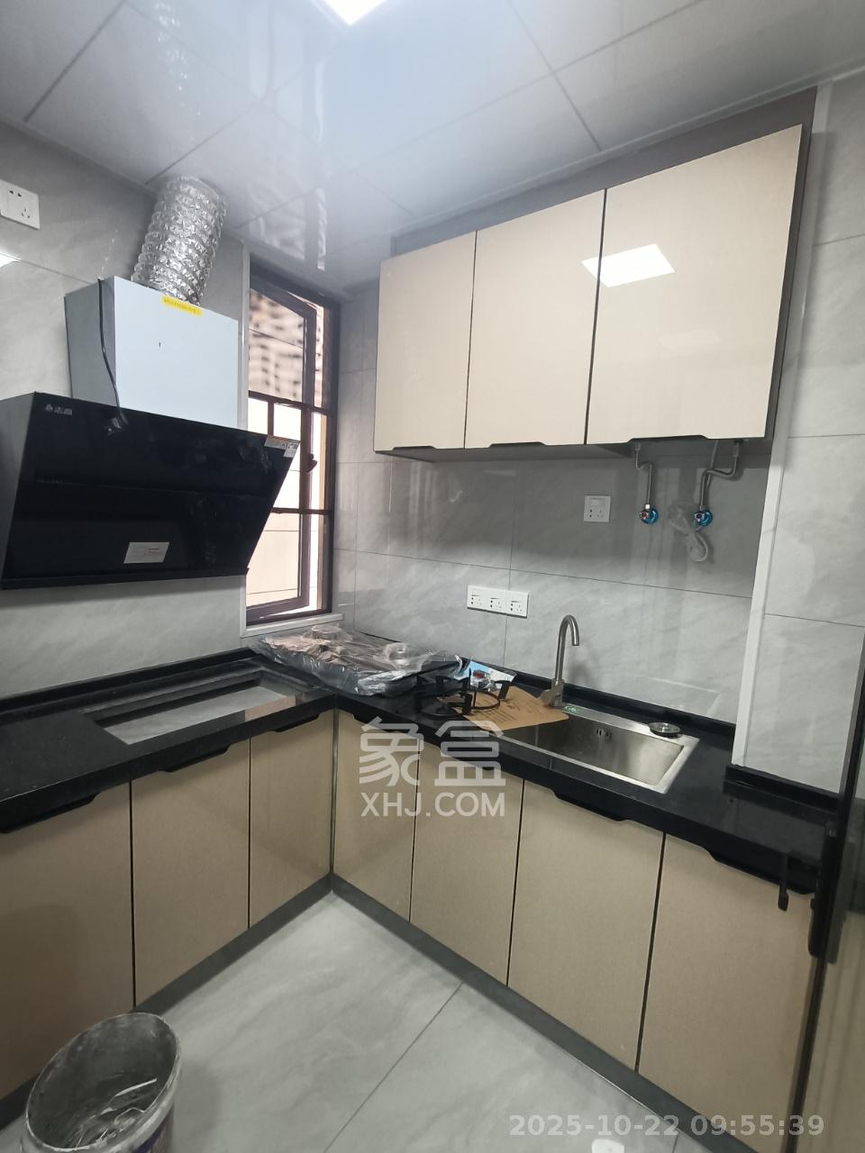 长房明宸府  2室1厅1卫    1700.0元/月 长房明宸府  2室1厅1卫    1700.0元/月室内图