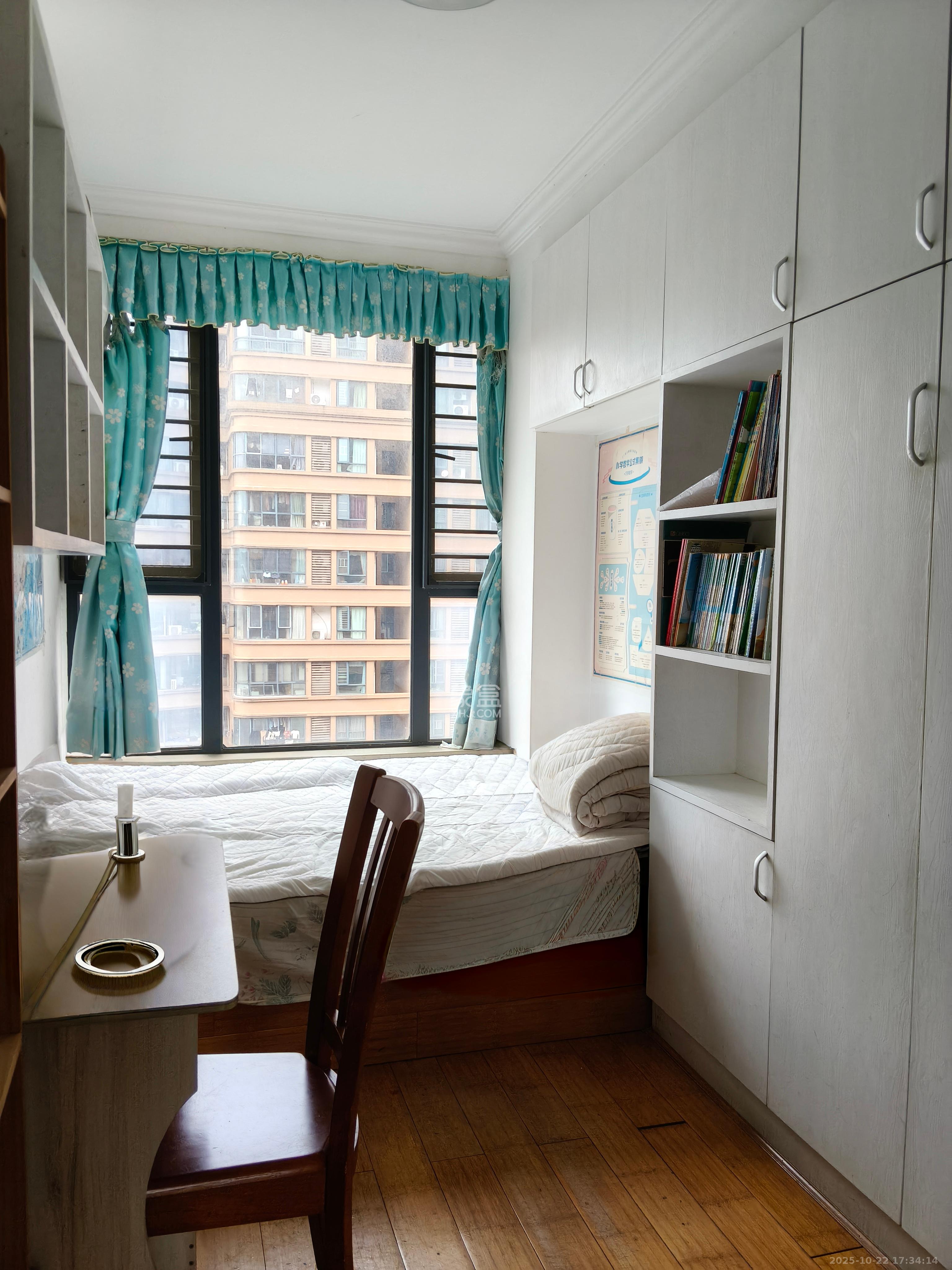 五矿万境水岸一期(万境水岸嘉苑)  1室2厅1卫    2200.0元/月 五矿万境水岸一期(万境水岸嘉苑)  1室2厅1卫    2200.0元/月室内图