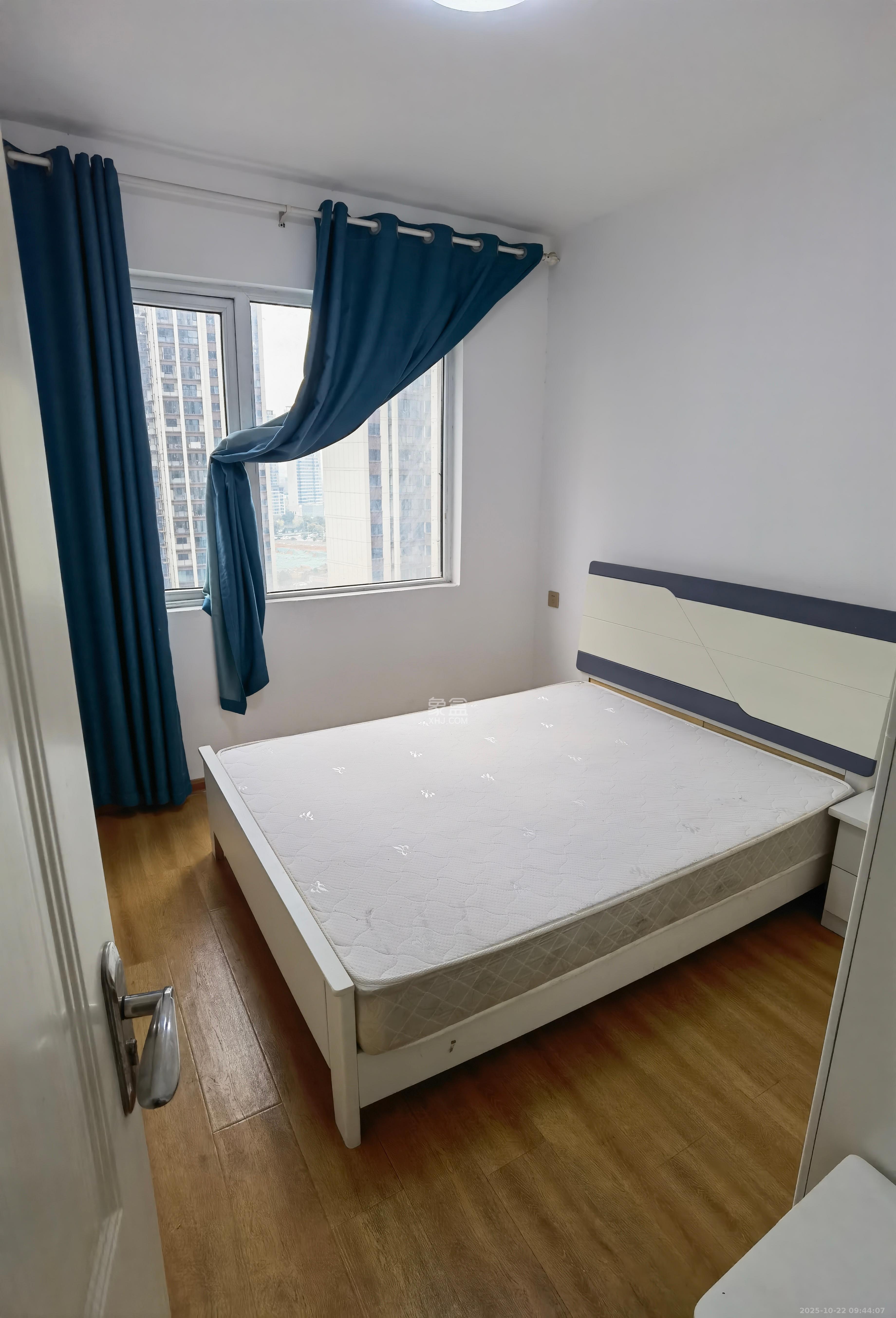 嘉宇银杉(嘉宇西苑) 4室2厅2卫 2300.0元/月 嘉宇银杉(嘉宇西苑) 4室2厅2卫 2300.0元/月室内图