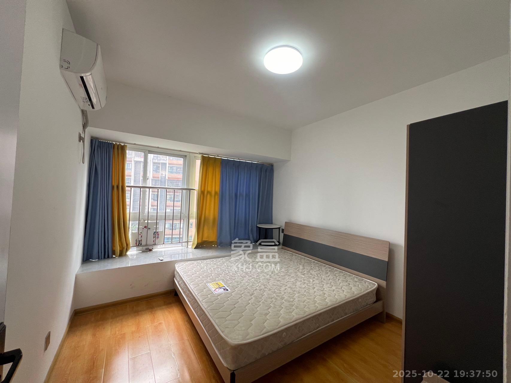 湘府十城(汇财御景湾新寓,汇财国际)  1室2厅2卫    2000.0元/月 湘府十城(汇财御景湾新寓,汇财国际)  1室2厅2卫    2000.0元/月室内图