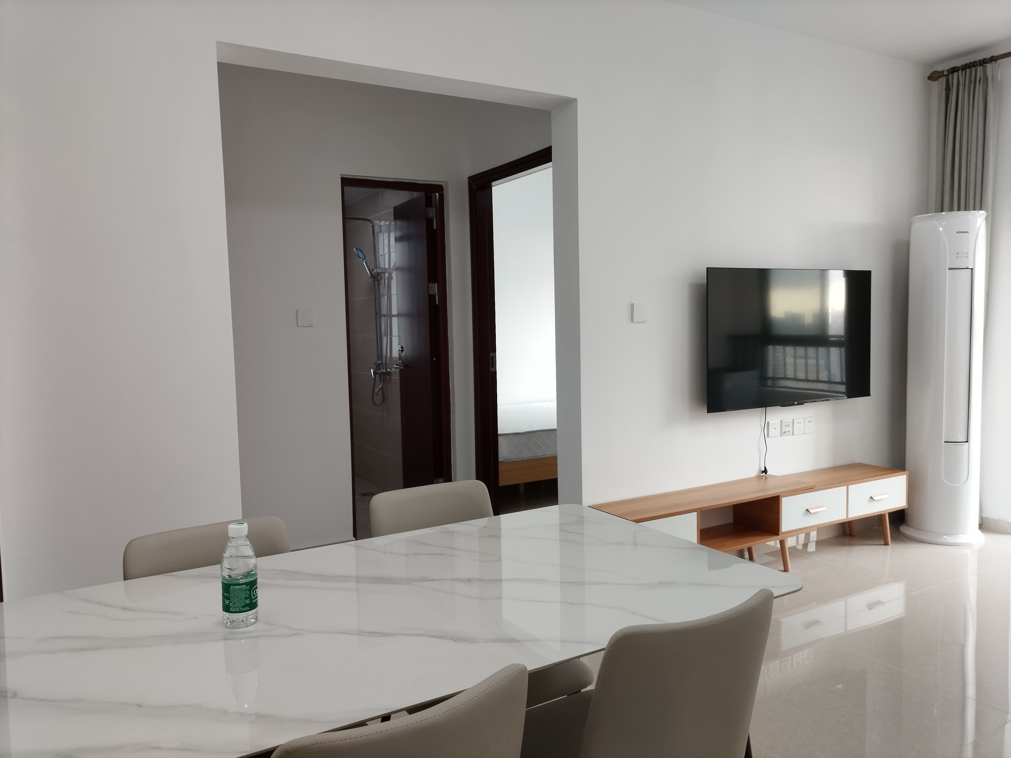 坡巷雅苑  4室2厅2卫    3800.0元/月 坡巷雅苑  4室2厅2卫    3800.0元/月户型图