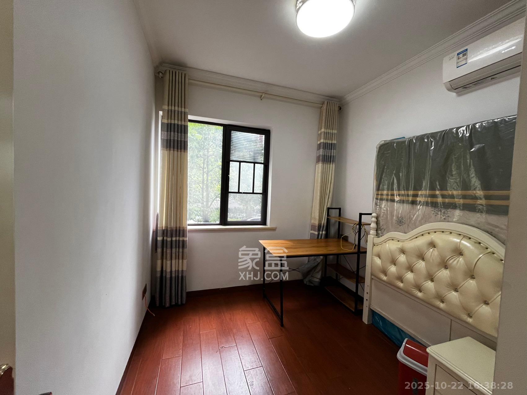 和润园一、二期 3室2厅1卫 2100.0元/月 和润园一、二期 3室2厅1卫 2100.0元/月室内图