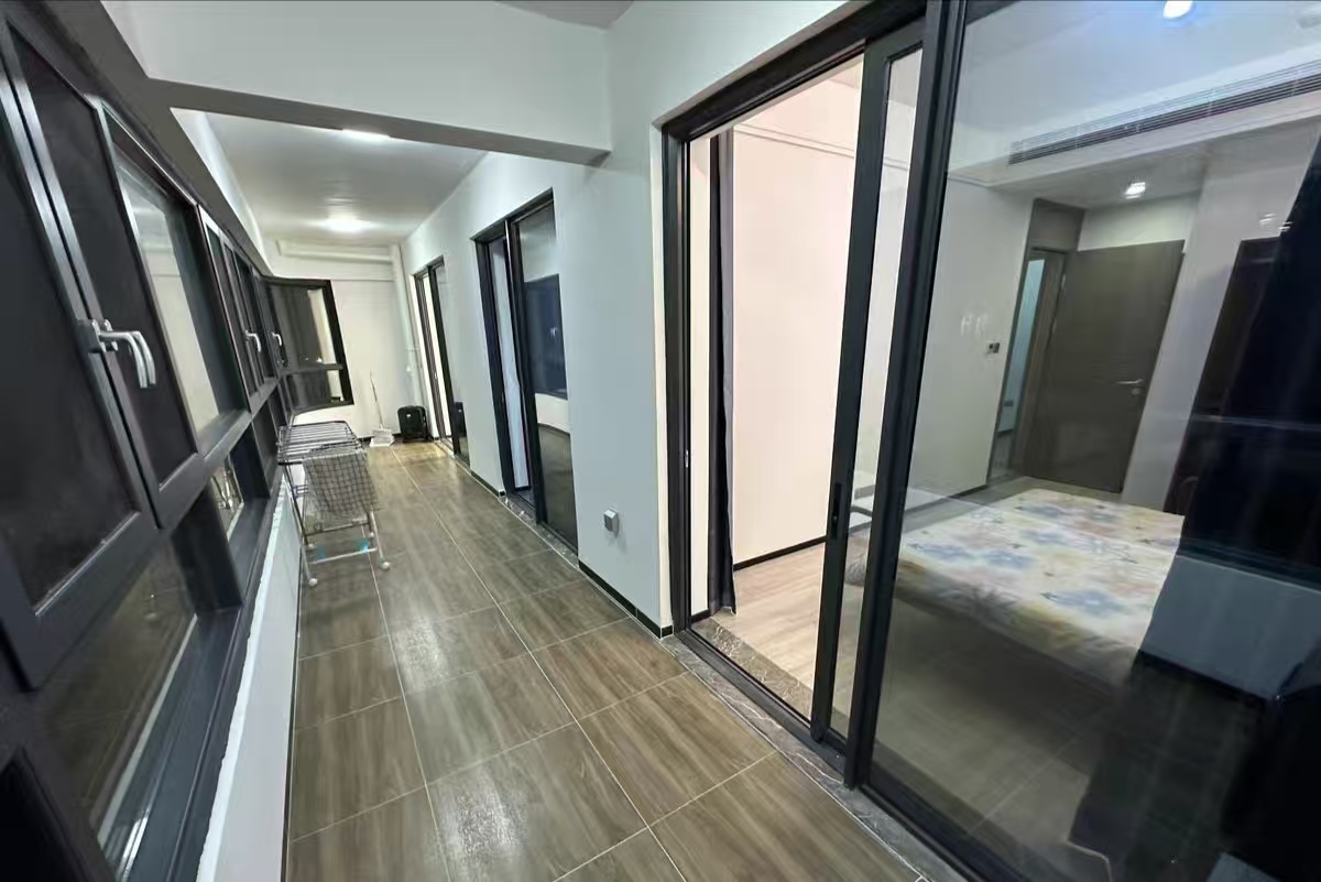 融创观澜湖公园壹号三期  3室2厅2卫    2600.0元/月 融创观澜湖公园壹号三期  3室2厅2卫    2600.0元/月室内图