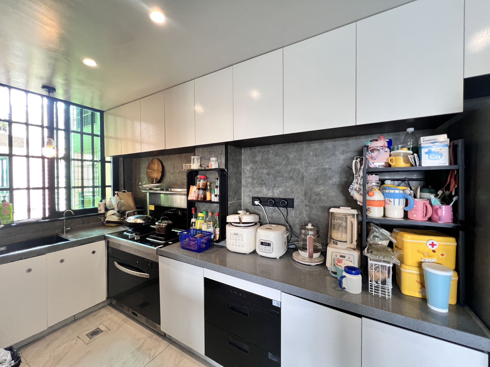 蓝岛康城  3室2厅2卫    145.0万室内图