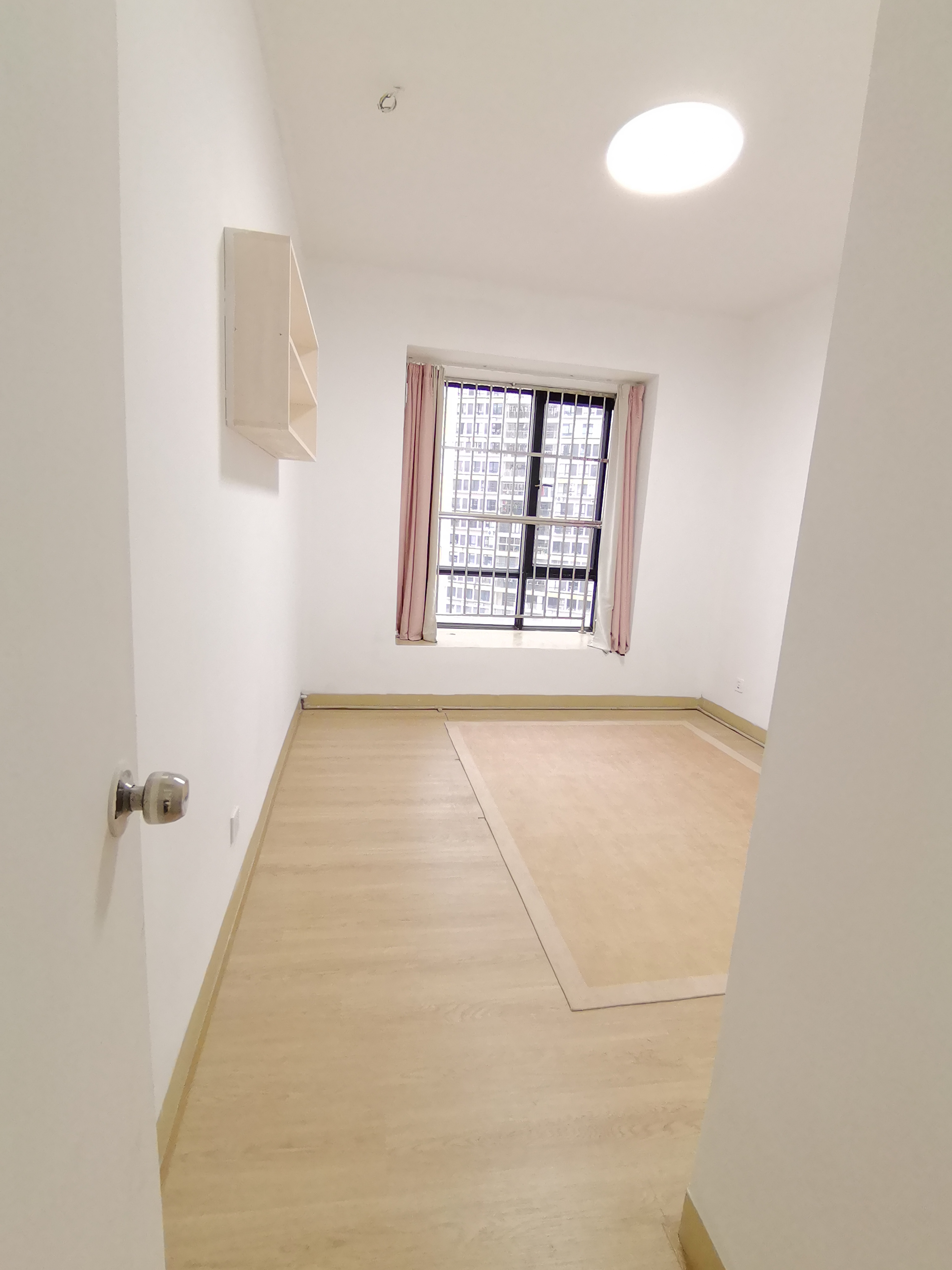 玉沙广场（京华城）  2室2厅1卫    2100.0元/月室内图