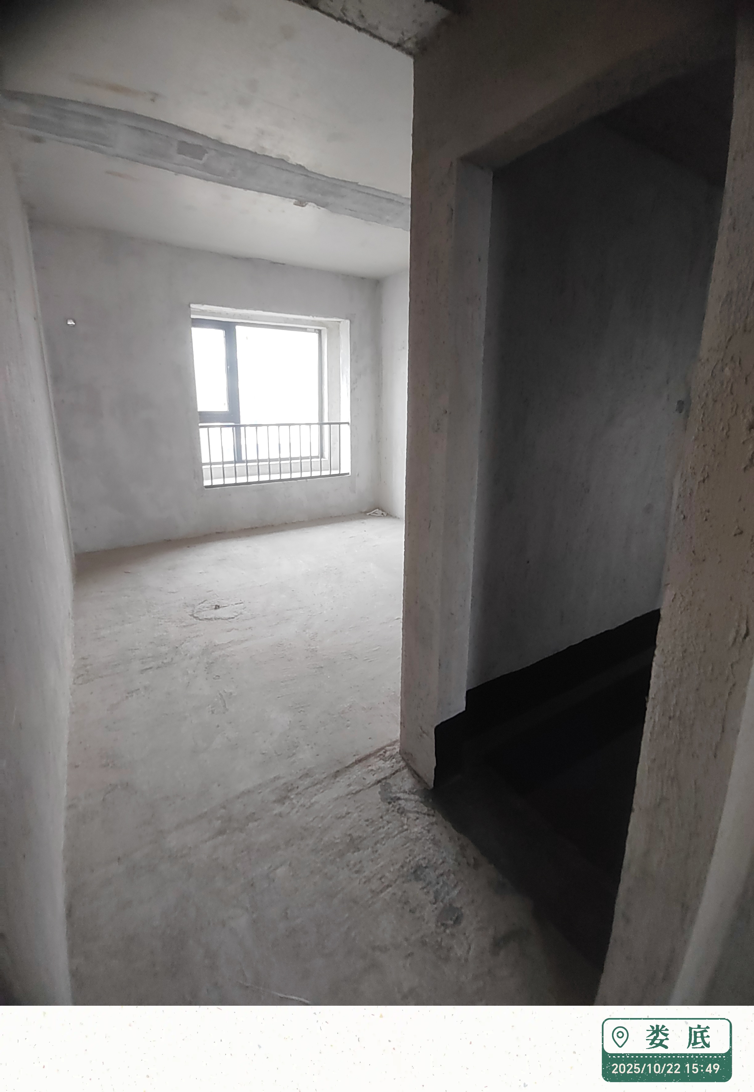 金信园林嘉园  4室2厅2卫    79.8万客厅