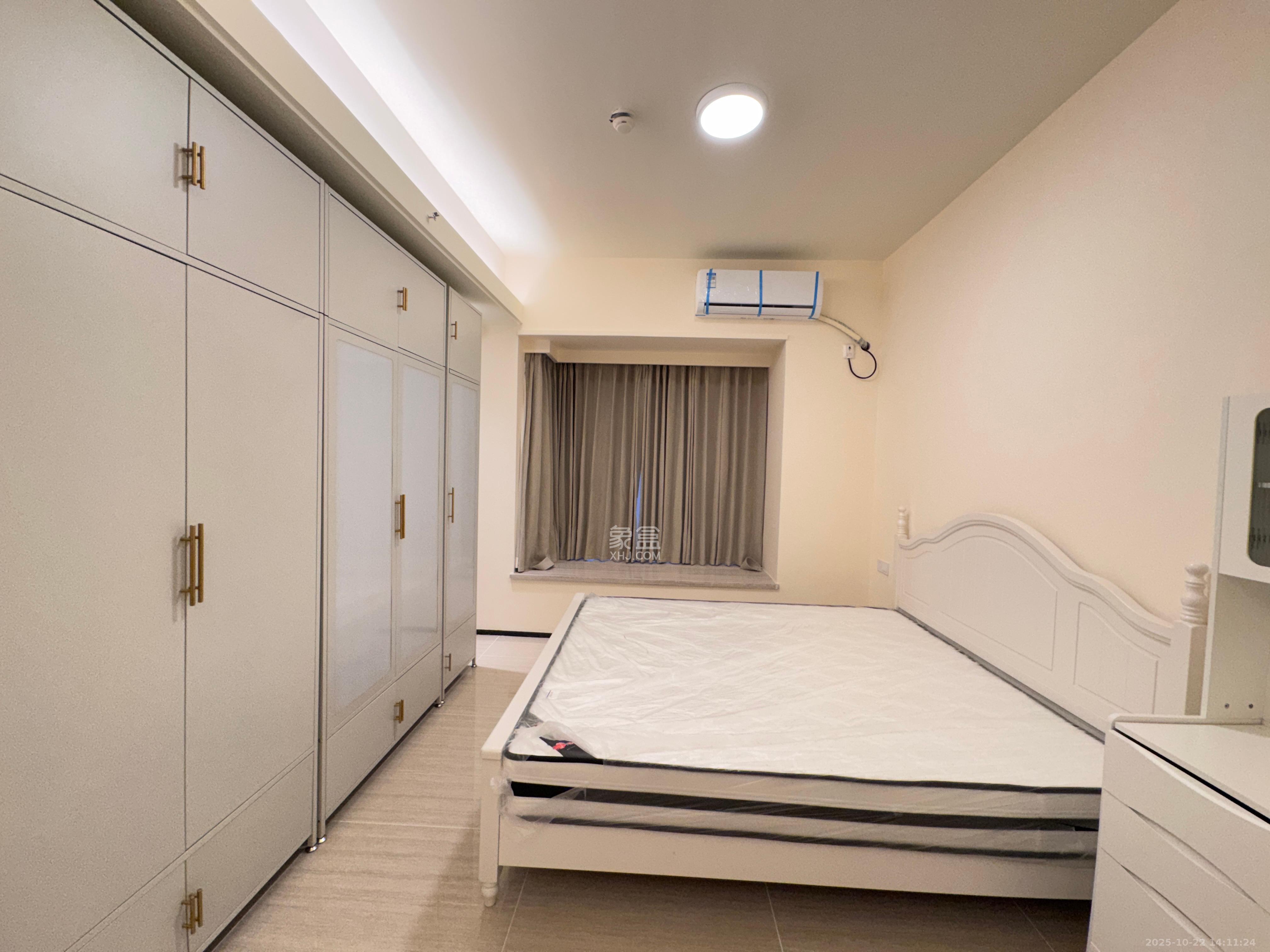 恒大金融广场  1室1厅1卫    2000.0元/月