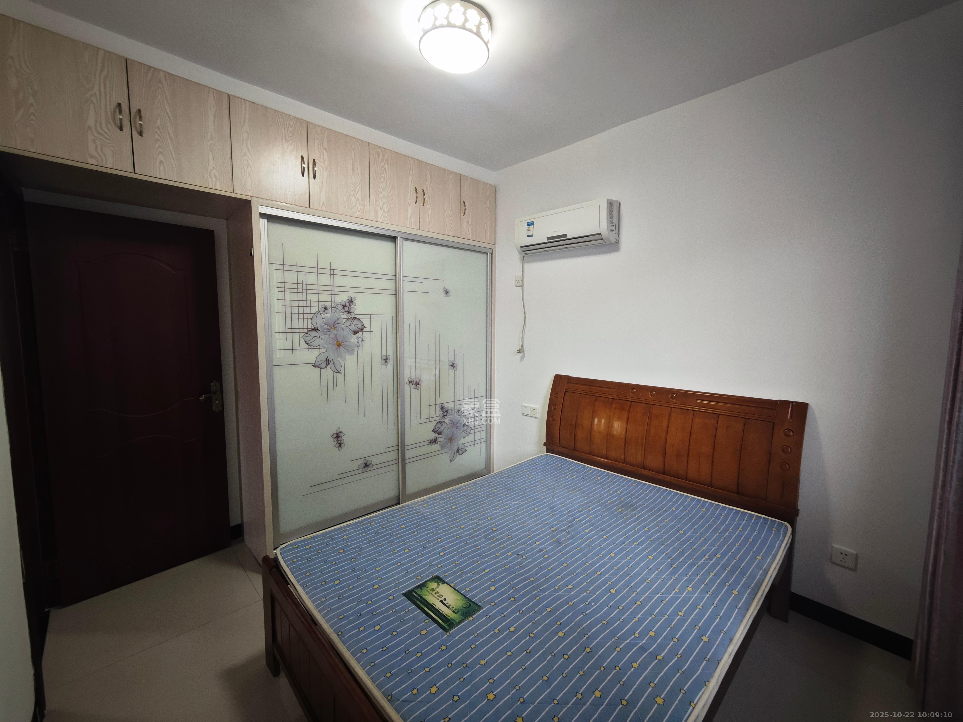 金富星城  3室2厅1卫    1500.0元/月 金富星城  3室2厅1卫    1500.0元/月室内图