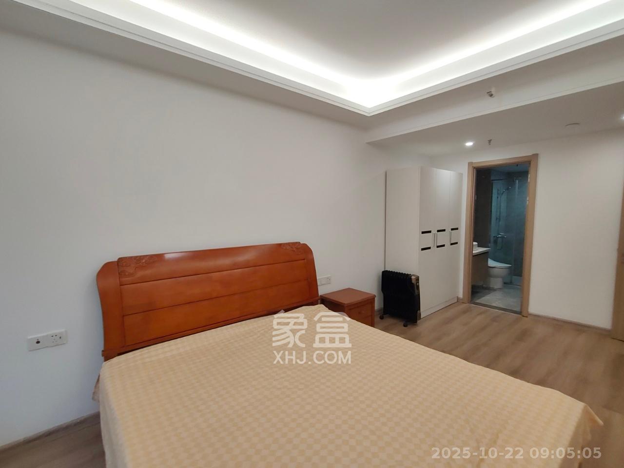 南山梅溪一方  3室1厅1卫    3500.0元/月室内图