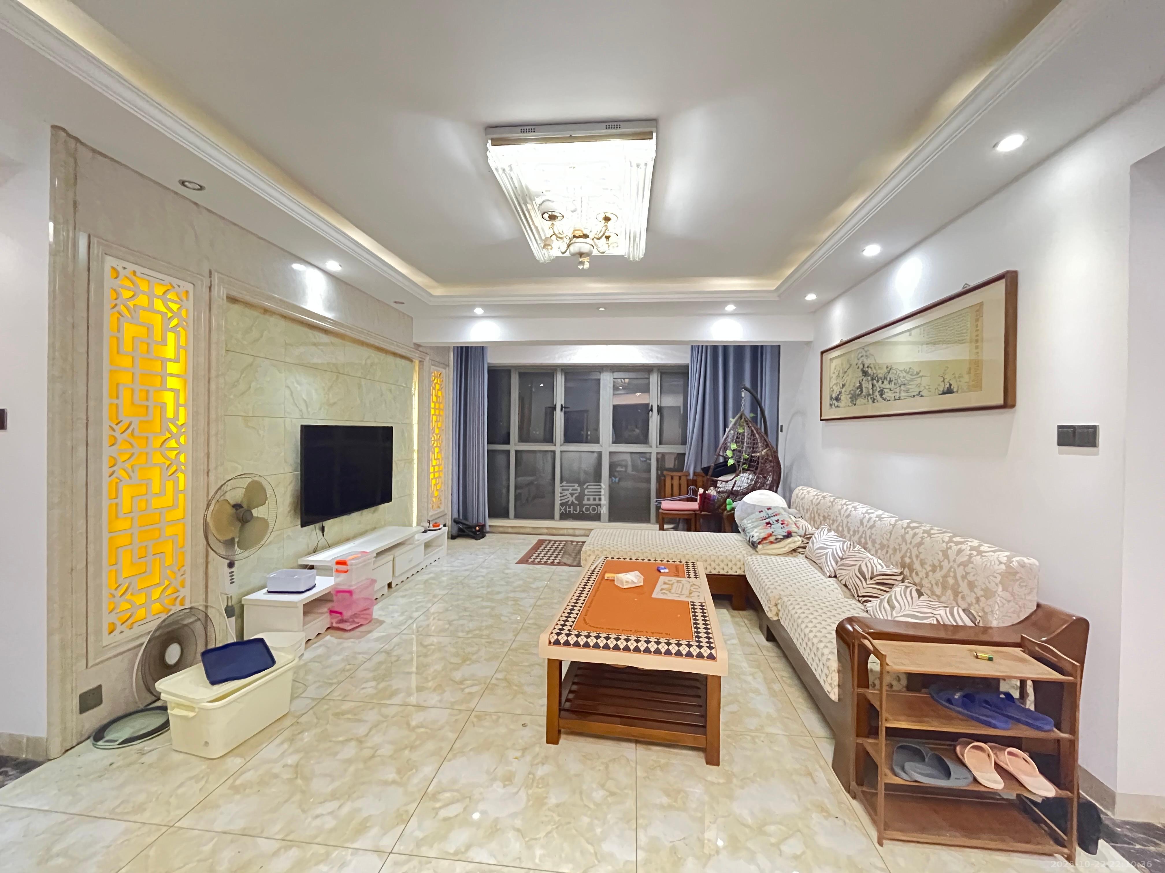 中交中央公园D2区  3室2厅2卫    2950.0元/月 中交中央公园D2区  3室2厅2卫    2950.0元/月室内图