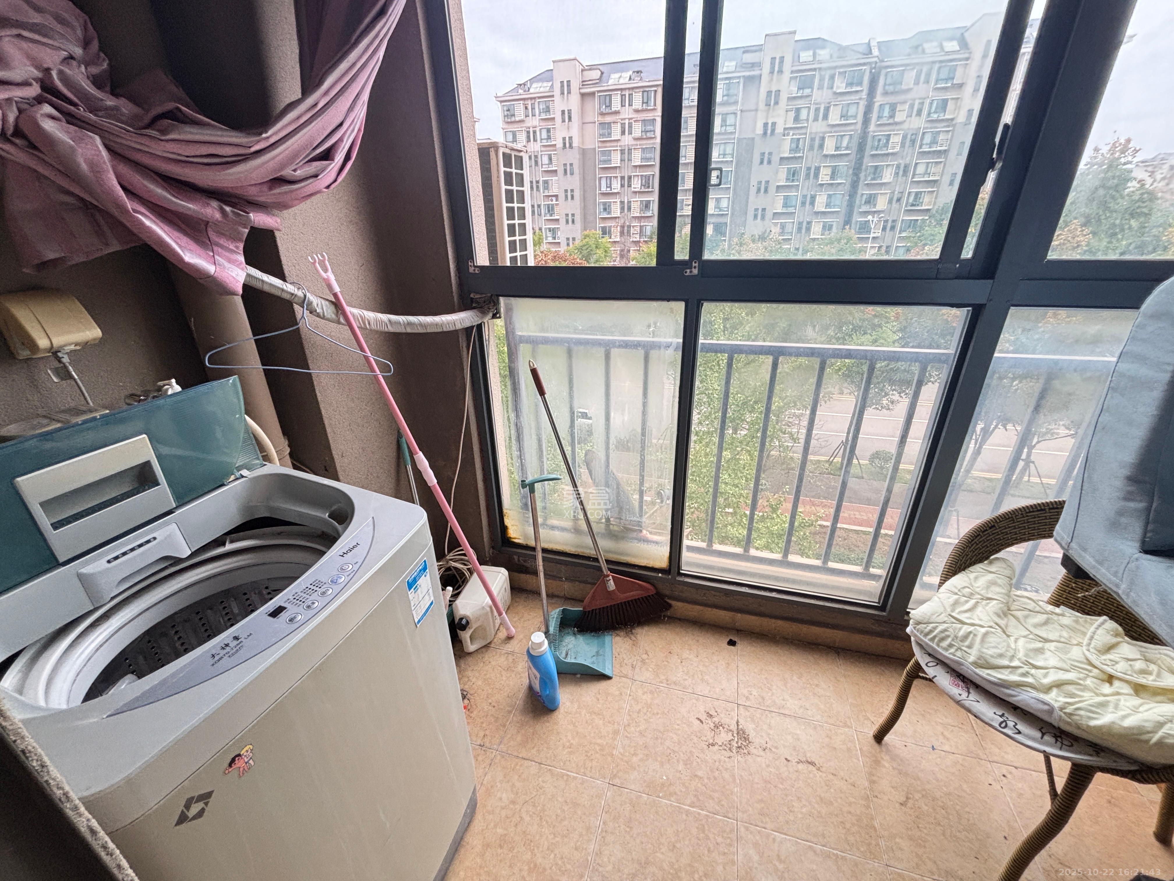 花漾年华(桂花园) 1室1厅1卫 1000.0元/月 花漾年华(桂花园) 1室1厅1卫 1000.0元/月室内图