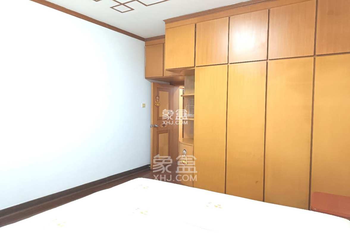 长城花园 3室1厅1卫 2500.0元/月 长城花园 3室1厅1卫 2500.0元/月室内图