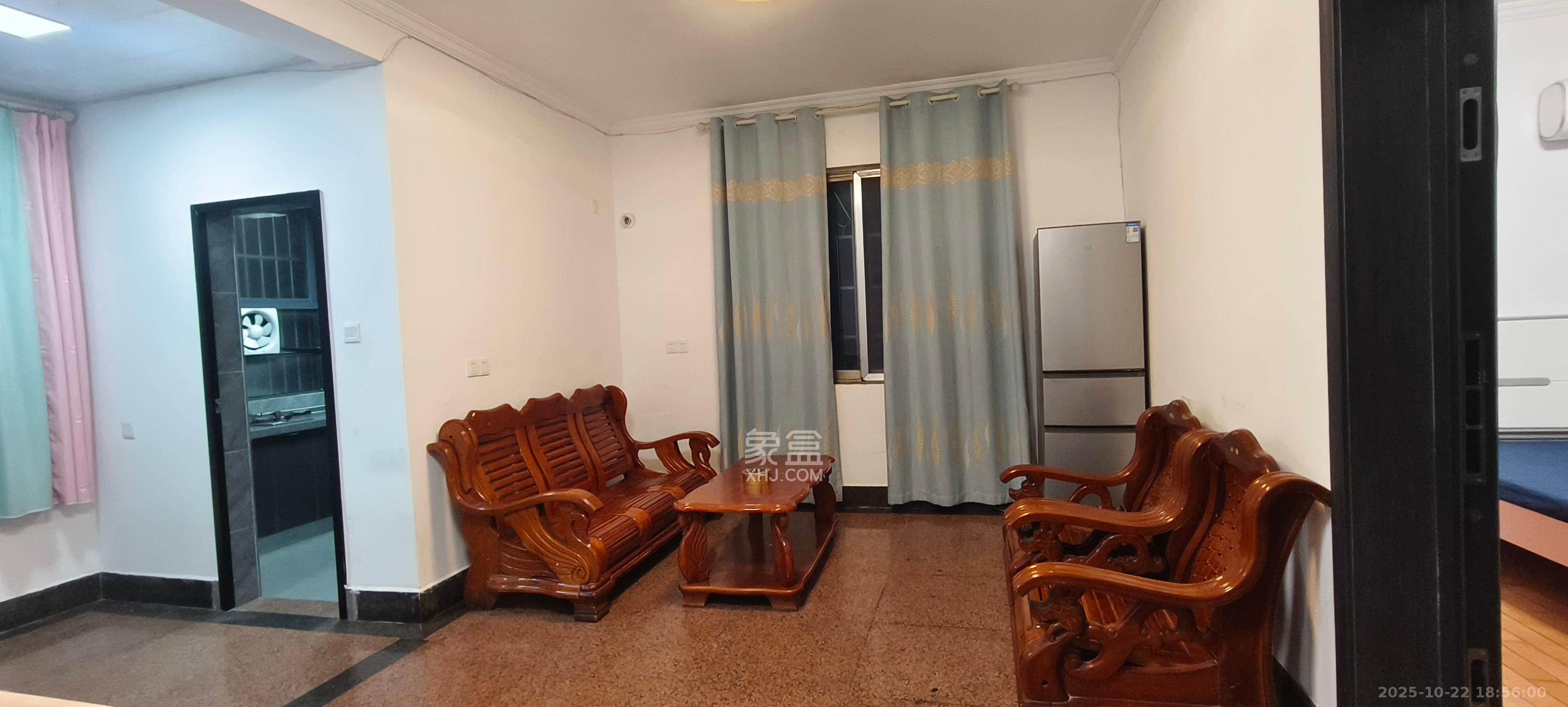 湘湖一村(三湘五金水暖机电市场)  2室2厅1卫    1680.0元/月 湘湖一村(三湘五金水暖机电市场)  2室2厅1卫    1680.0元/月室内图