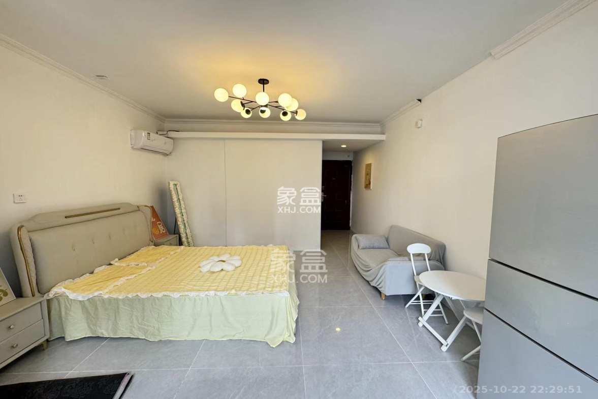 青和上座(上味舫大厦) 1室1厅1卫 2200.0元/月 青和上座(上味舫大厦) 1室1厅1卫 2200.0元/月室内图