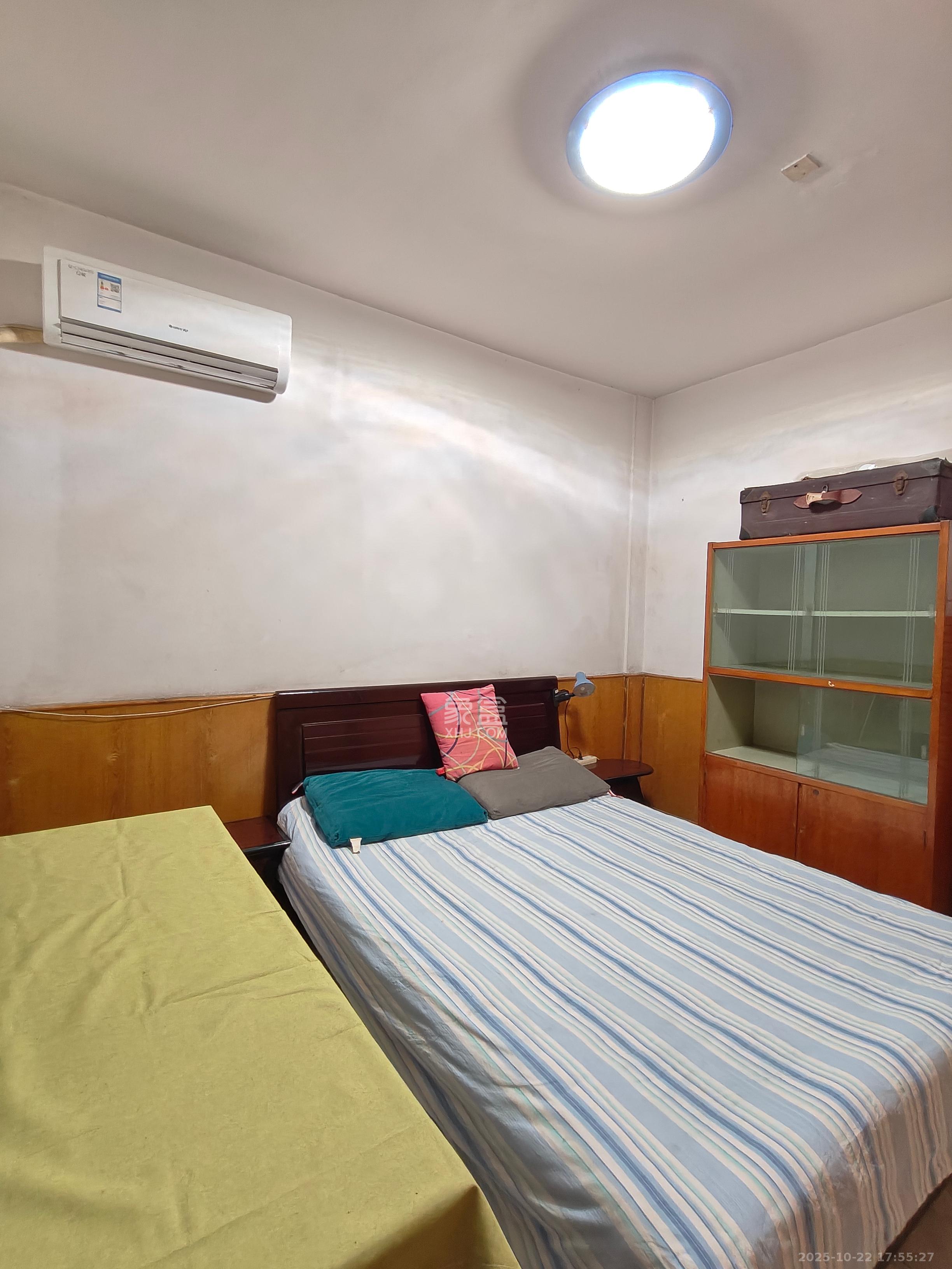 向韶村  2室1厅1卫    1700.0元/月室内图